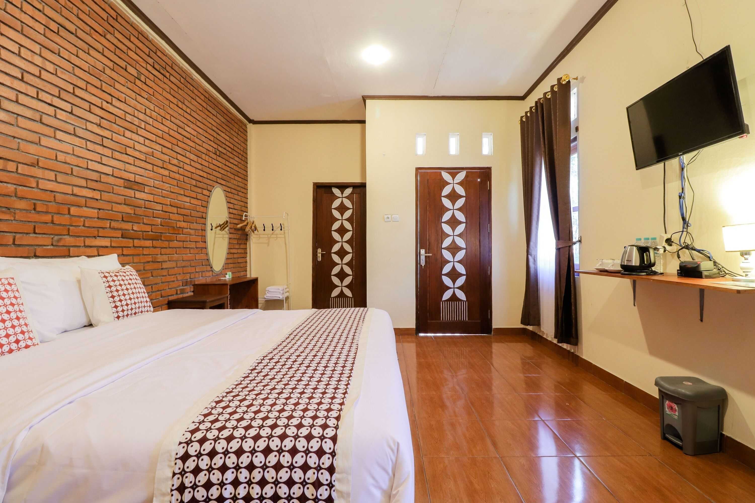 Gift card for Hotel Ndalem Ayem