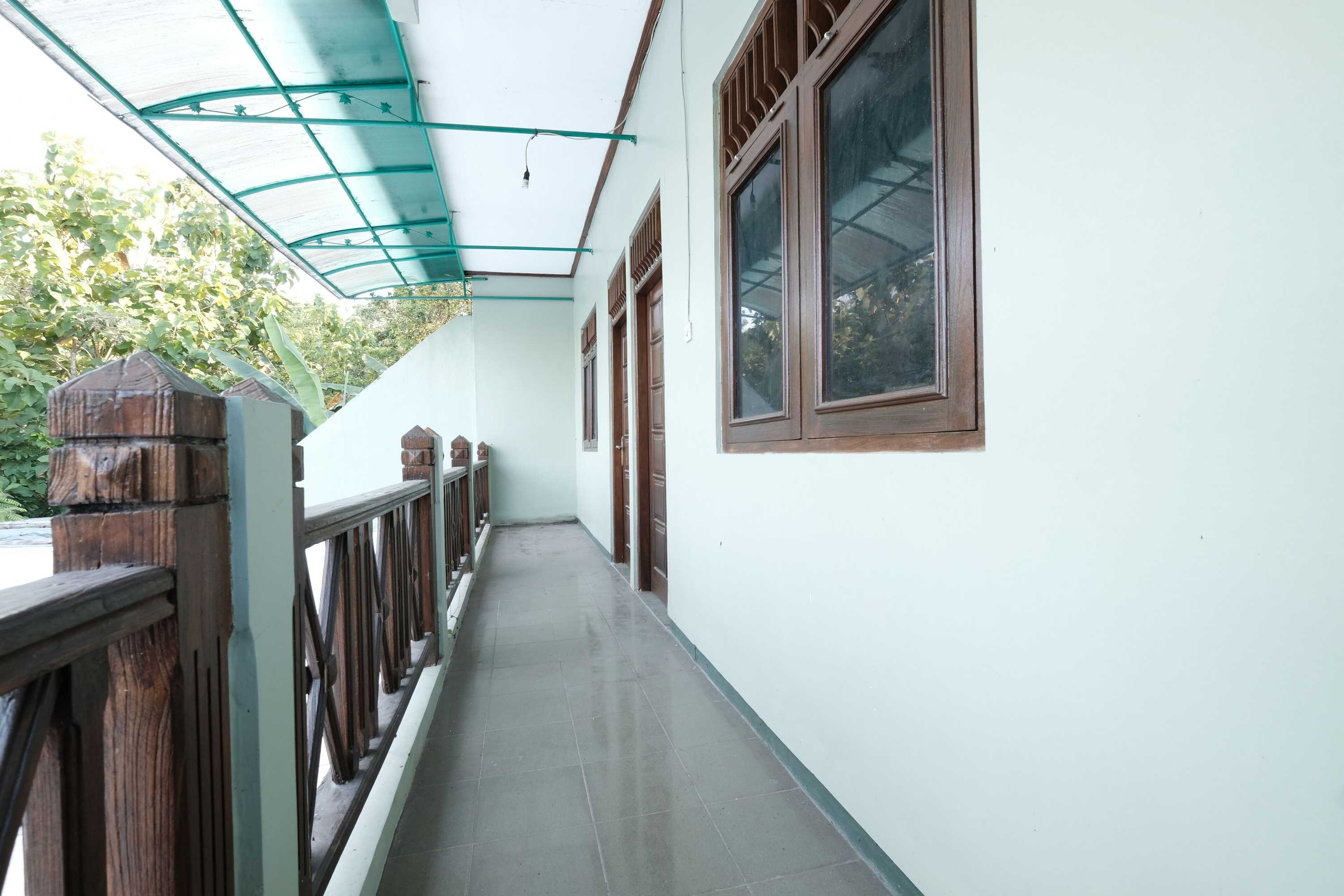 Gift card for Spot ON 92068 Pudja Kesuma Homestay Syariah Yogyakarta Gift card for Spot ON 92068 Pudja Kesuma Homestay Syariah Yogyakarta