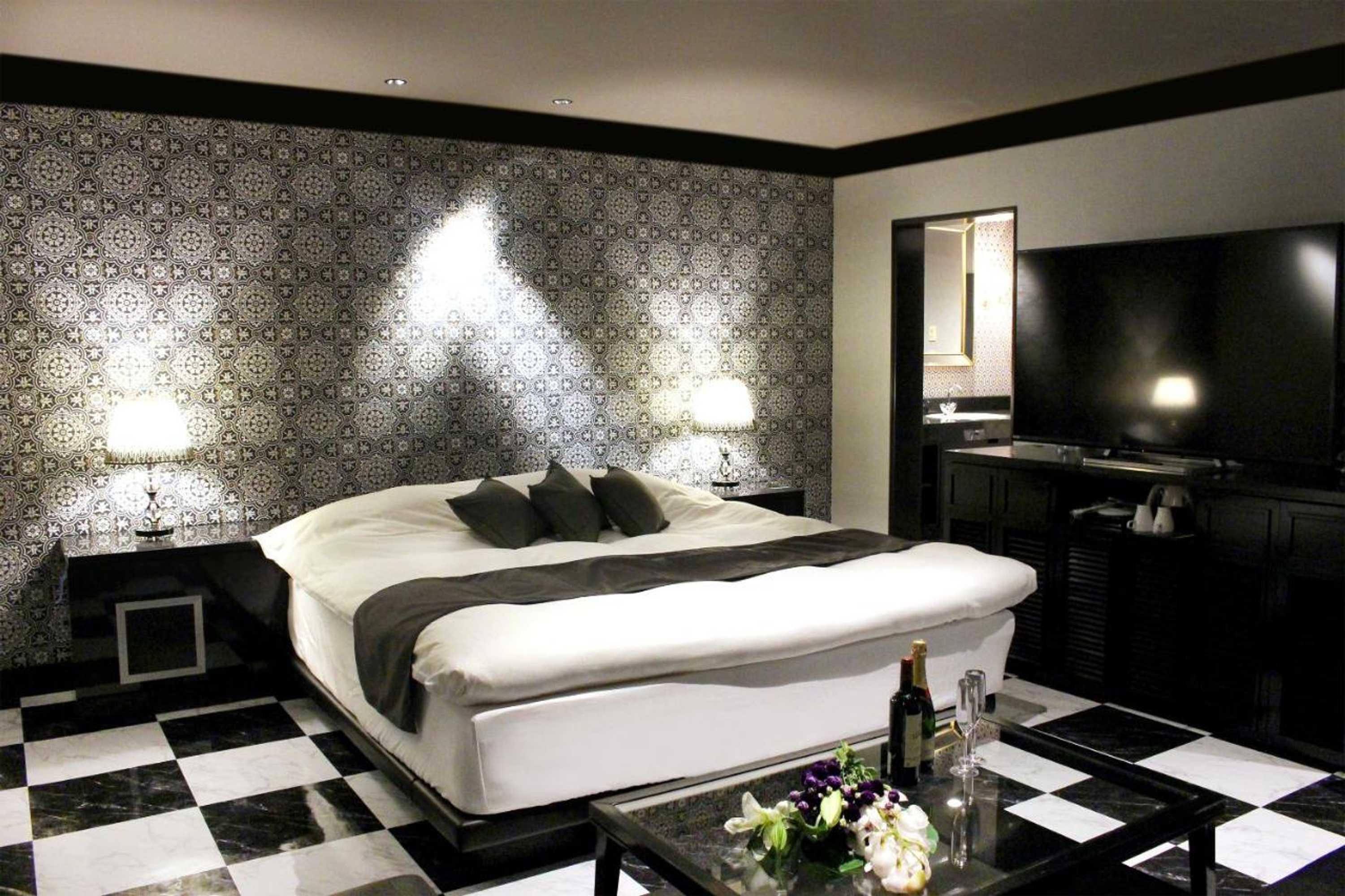 Gift card for Hotel Love Modern
