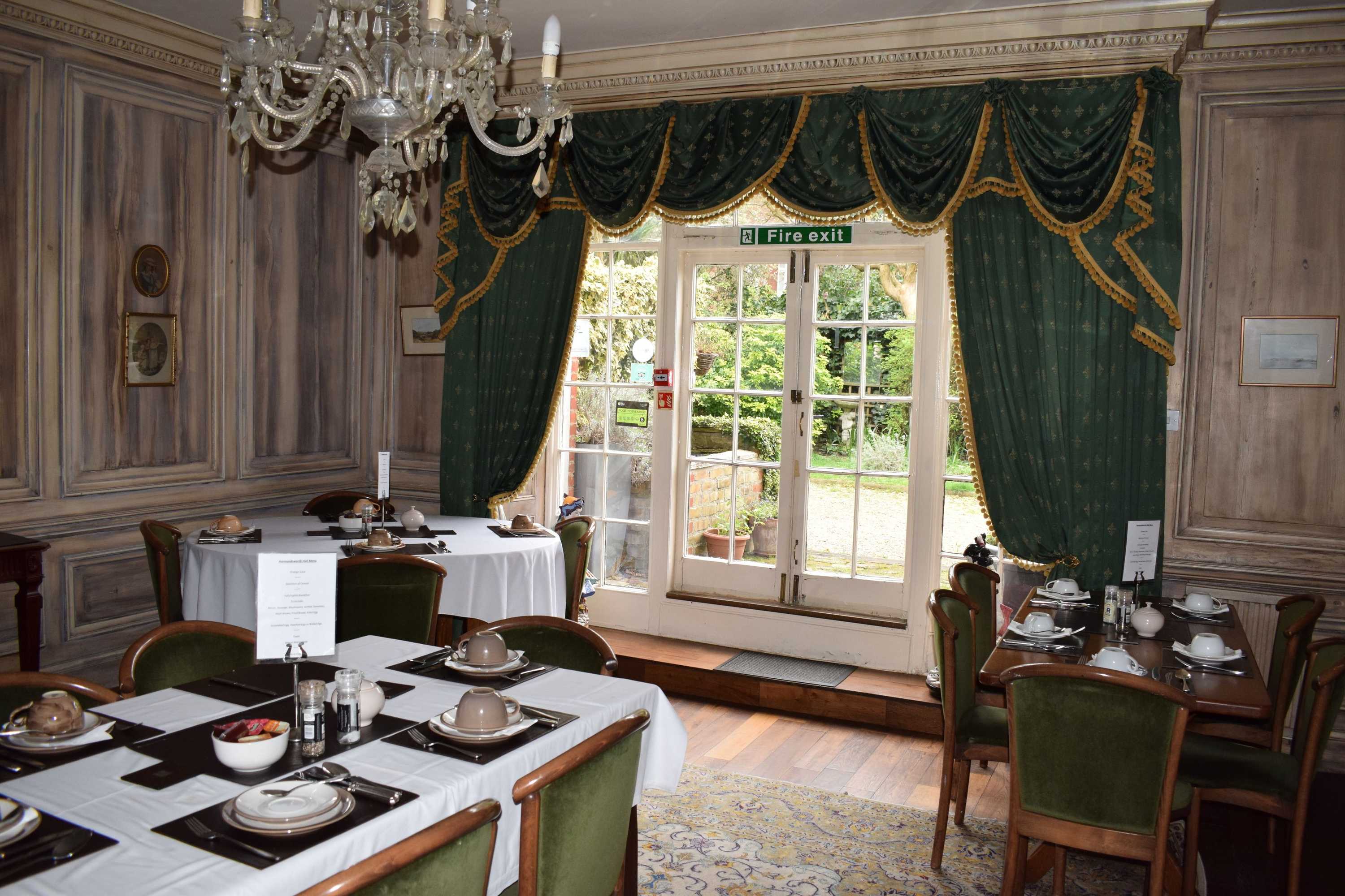 Gift card for Harmondsworth Hall Guest House Heathrow Gift card for Harmondsworth Hall Guest House Heathrow