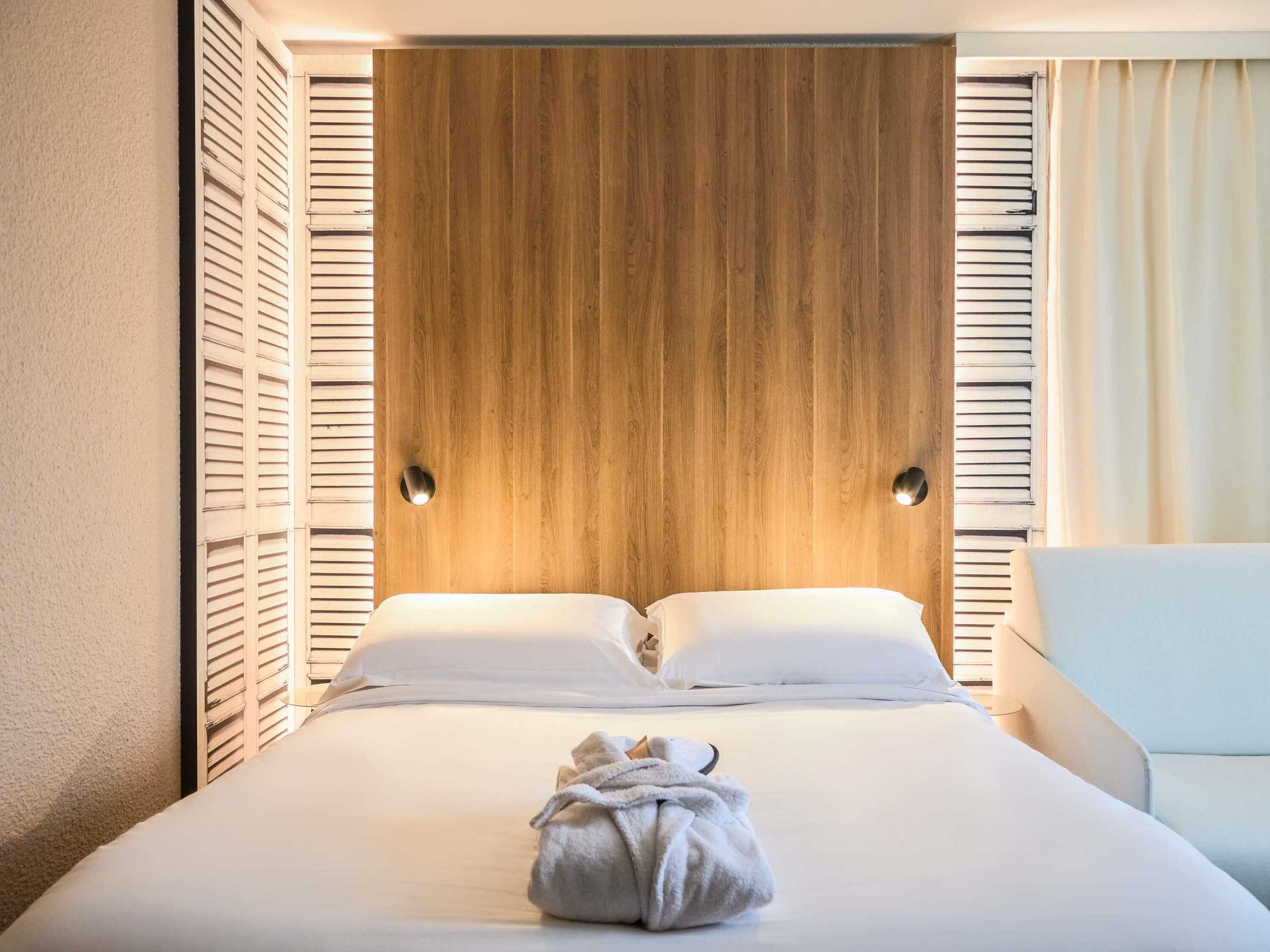 Gift card for Mercure Aix en Provence Beaumanoir Gift card for Mercure Aix en Provence Beaumanoir