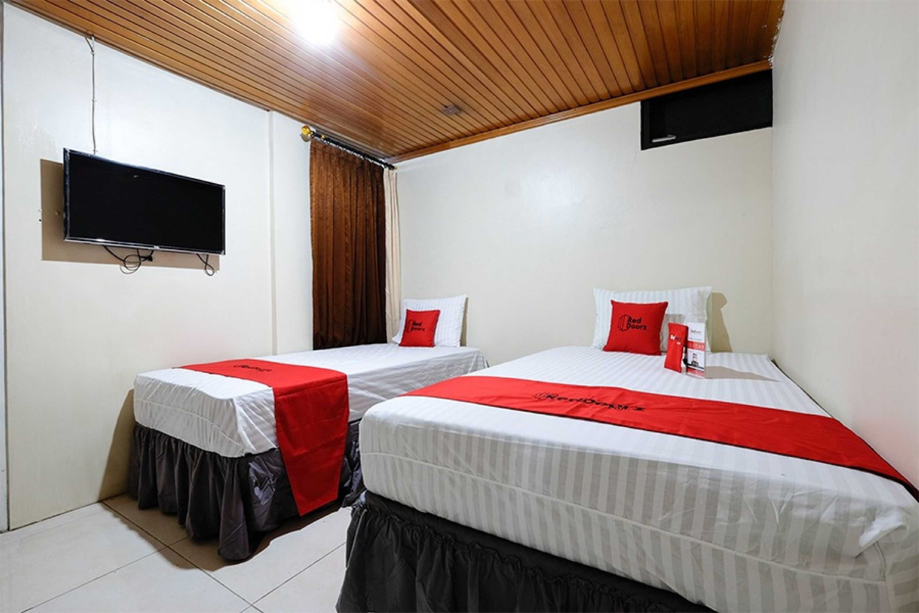 Gift card for Reddoorz Near Universitas Diponegoro Semarang Gift card for Reddoorz Near Universitas Diponegoro Semarang