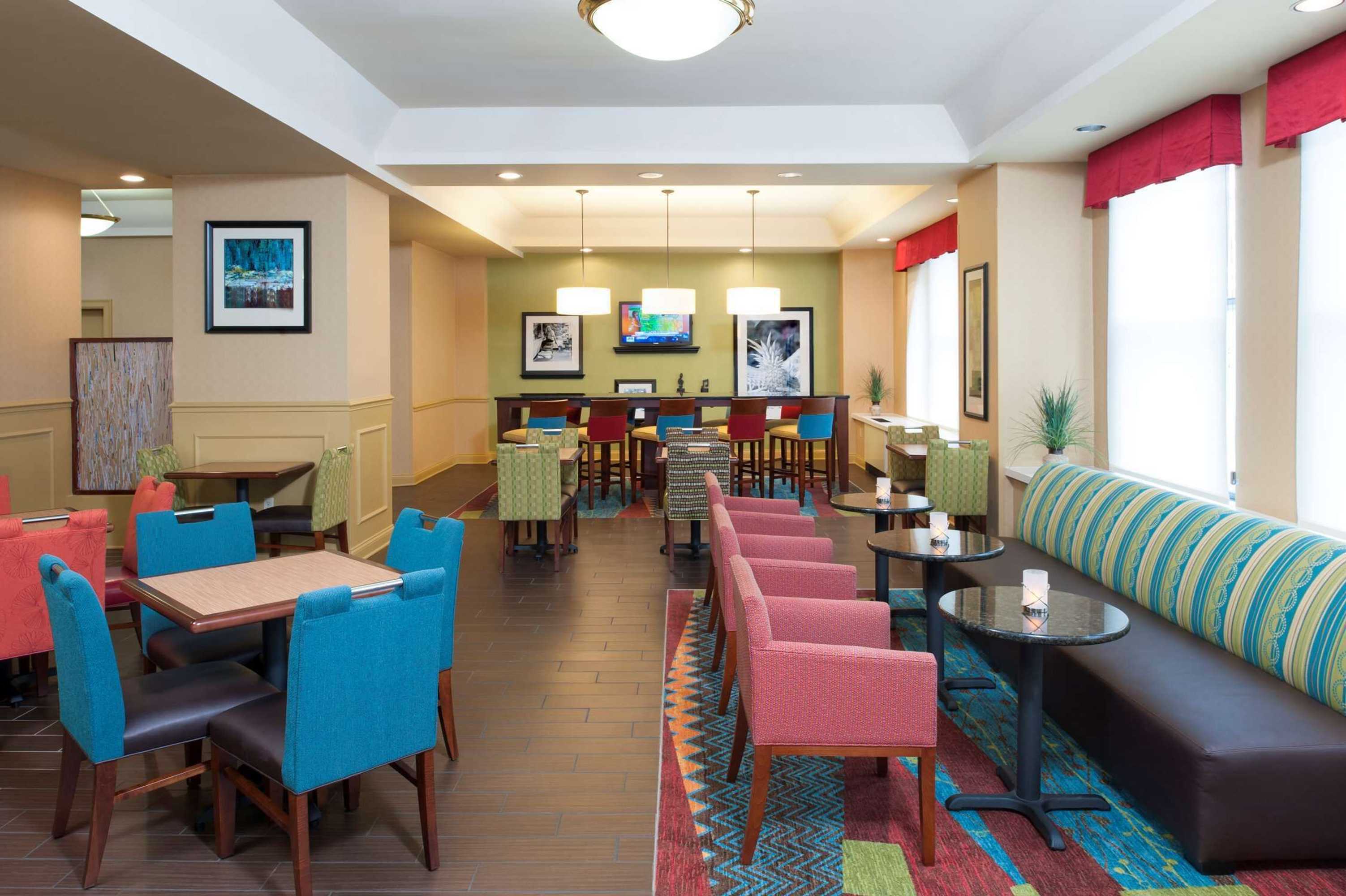 Gift card for Hampton Inn Indianapolis Downtown Across From Circle Centre Gift card for Hampton Inn Indianapolis Downtown Across From Circle Centre