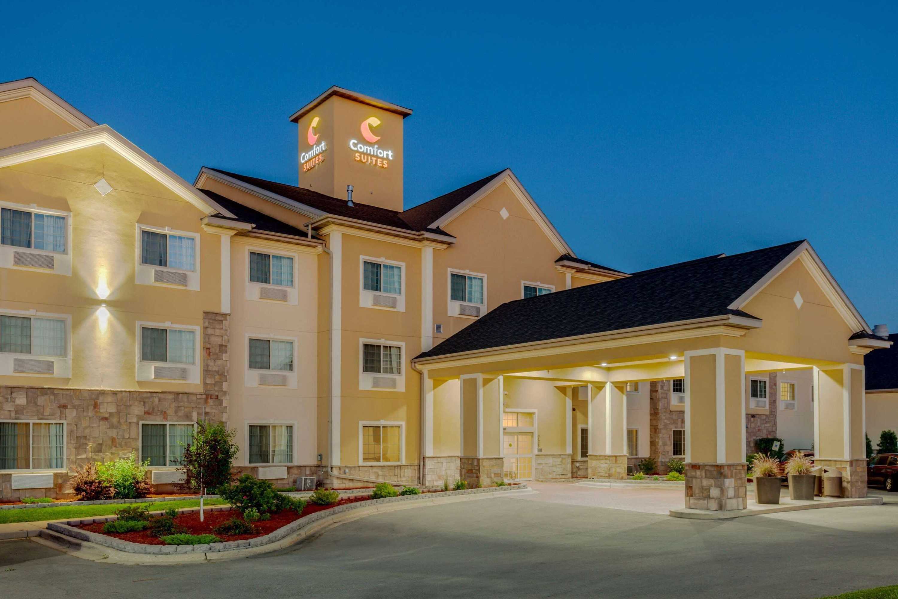 Gift card for Comfort Suites Johnson Creek Conference Center Gift card for Comfort Suites Johnson Creek Conference Center