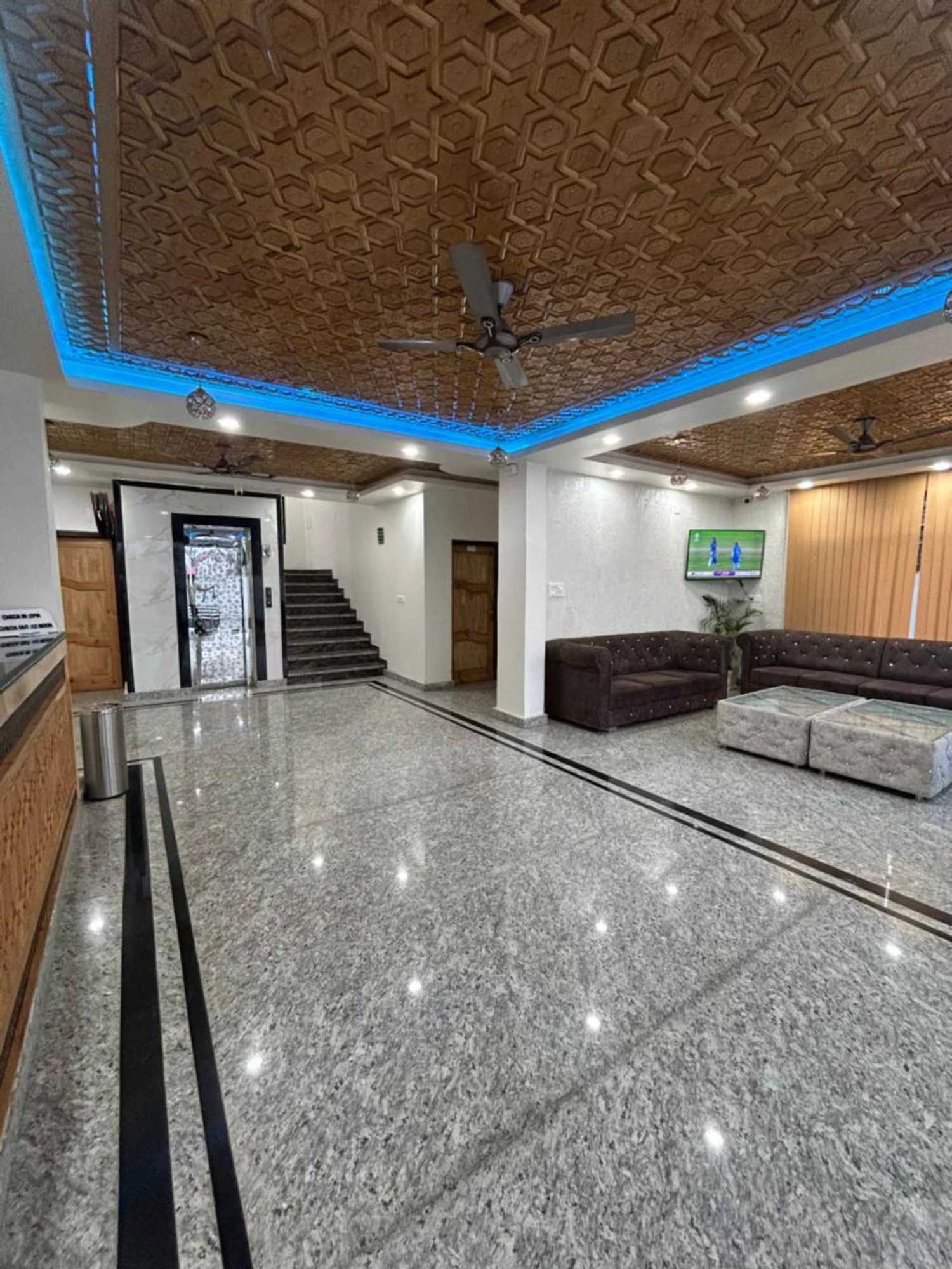 Gift card for Fair Mount, Airport Road, Humhama Srinagar