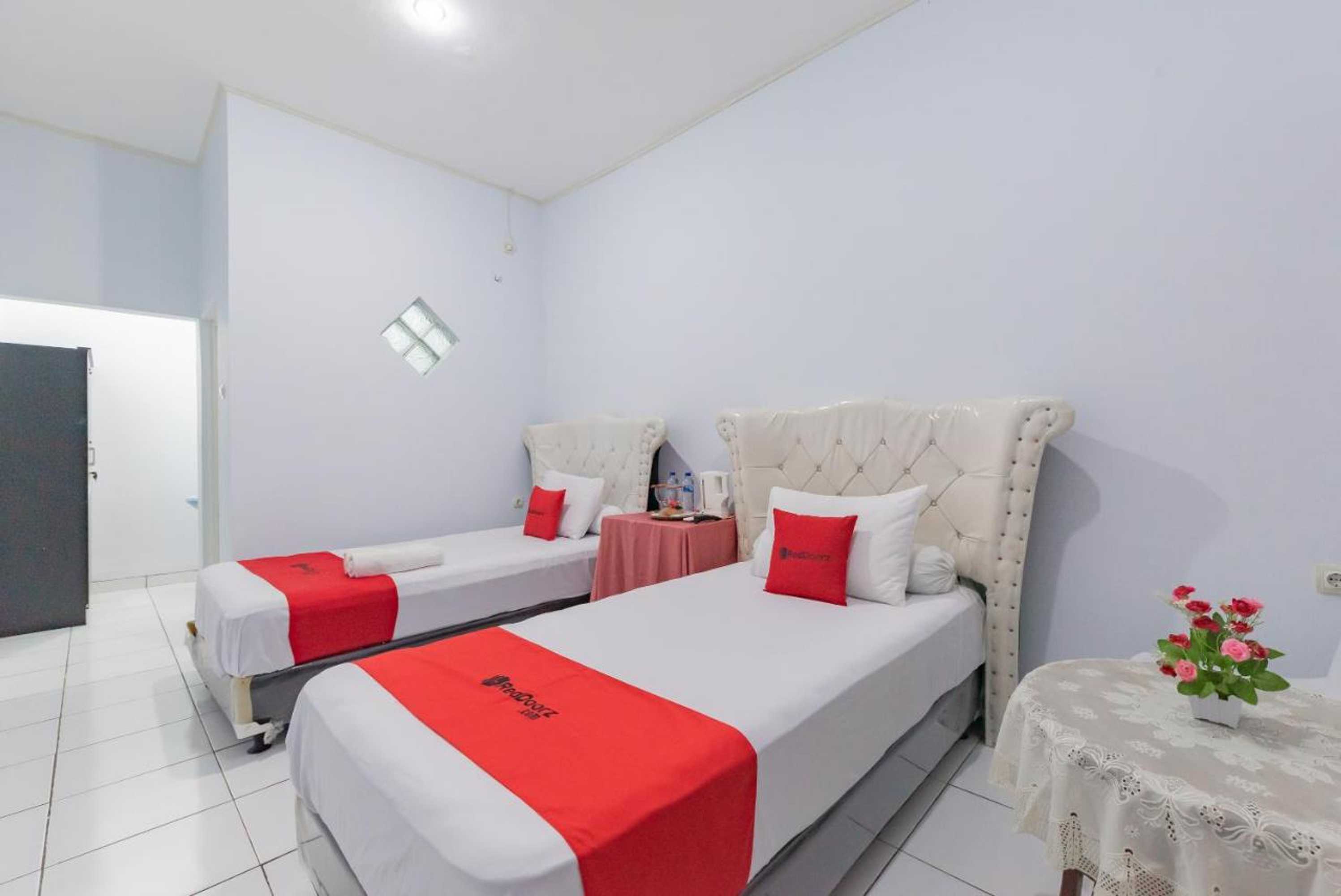 Gift card for Reddoorz Syariah Near Alun Alun Sumedang