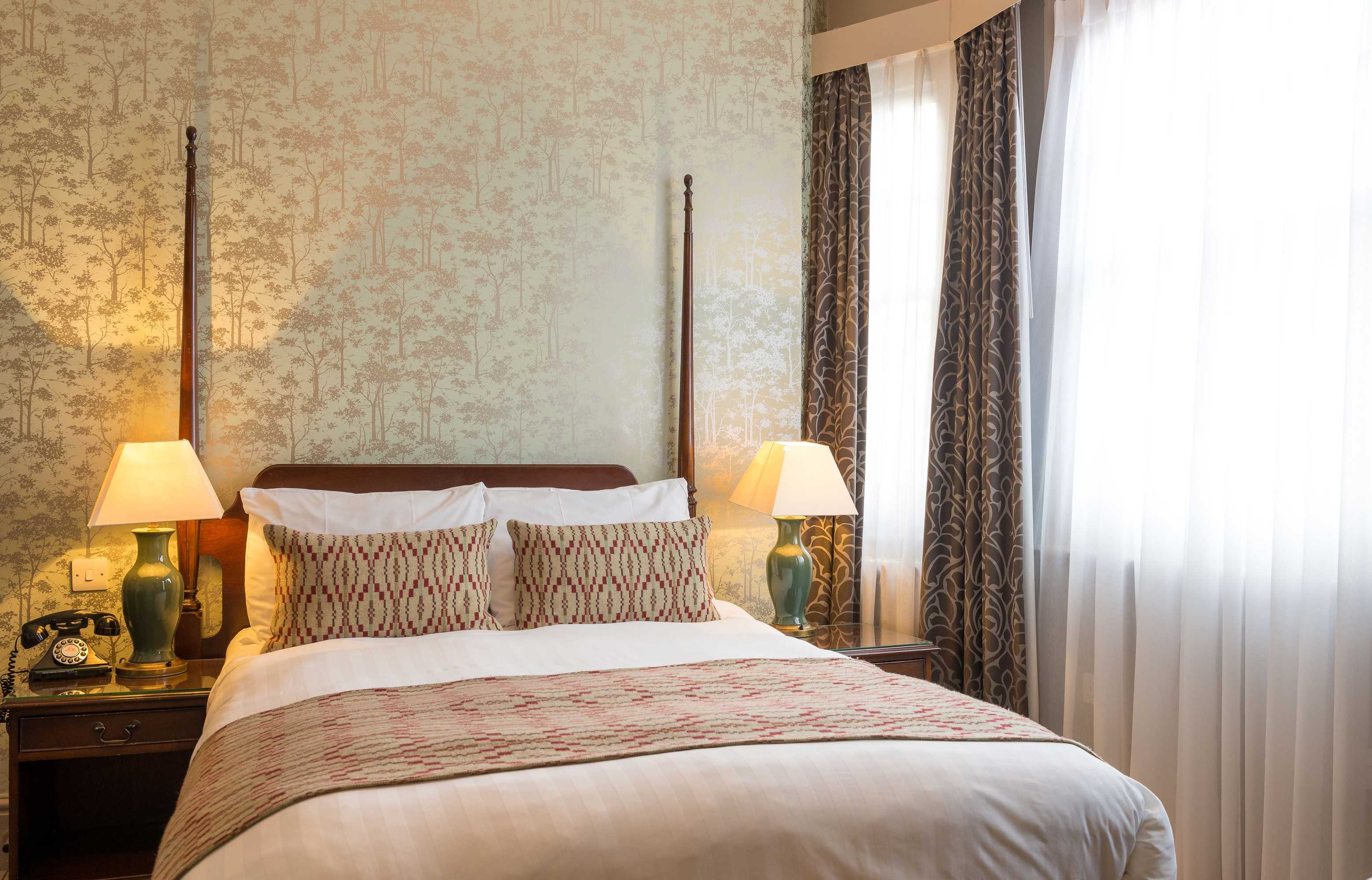 Gift card for The Crown Manor House Hotel Gift card for The Crown Manor House Hotel