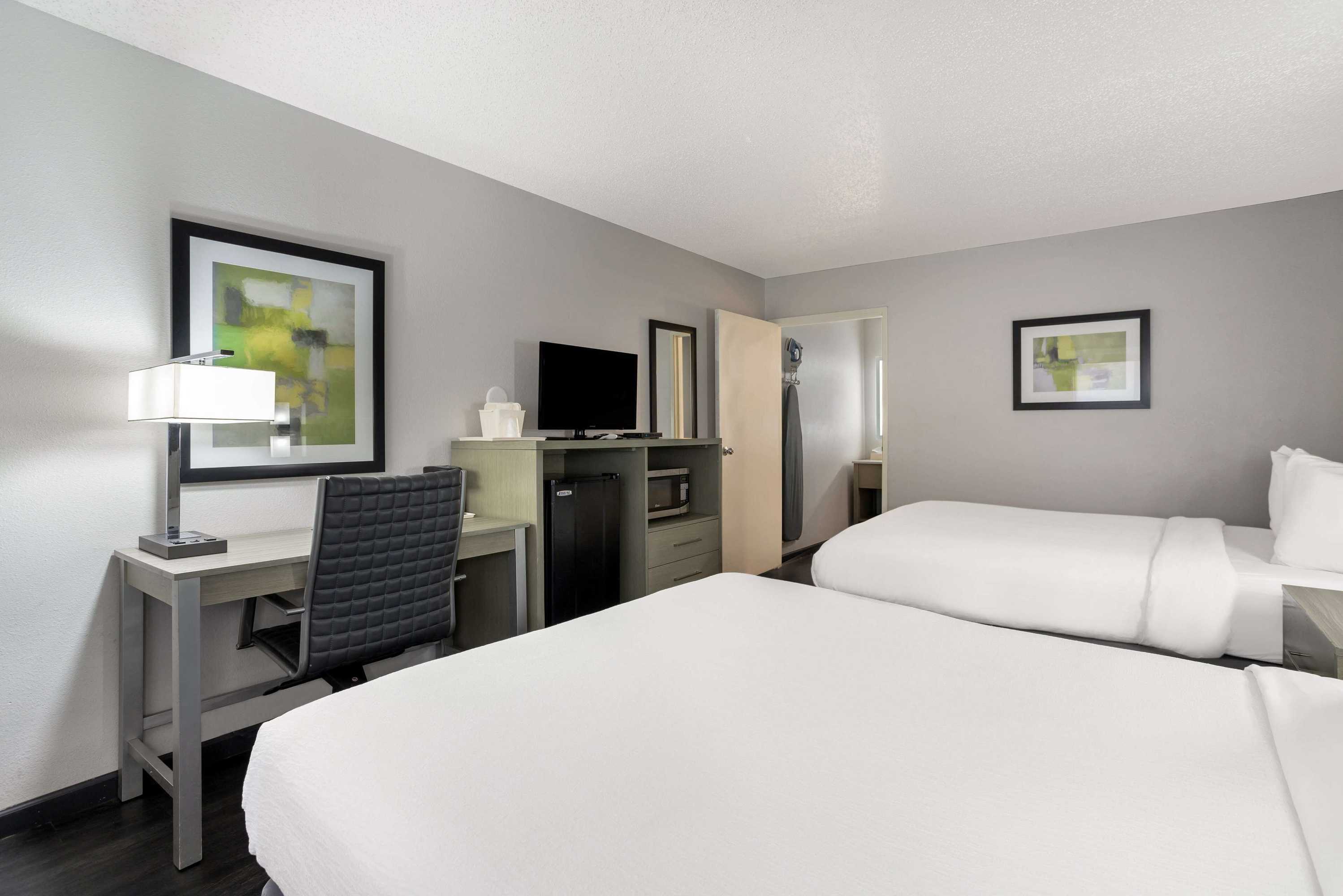 Gift card for Surestay Hotel by Best Western Grants Gift card for Surestay Hotel by Best Western Grants