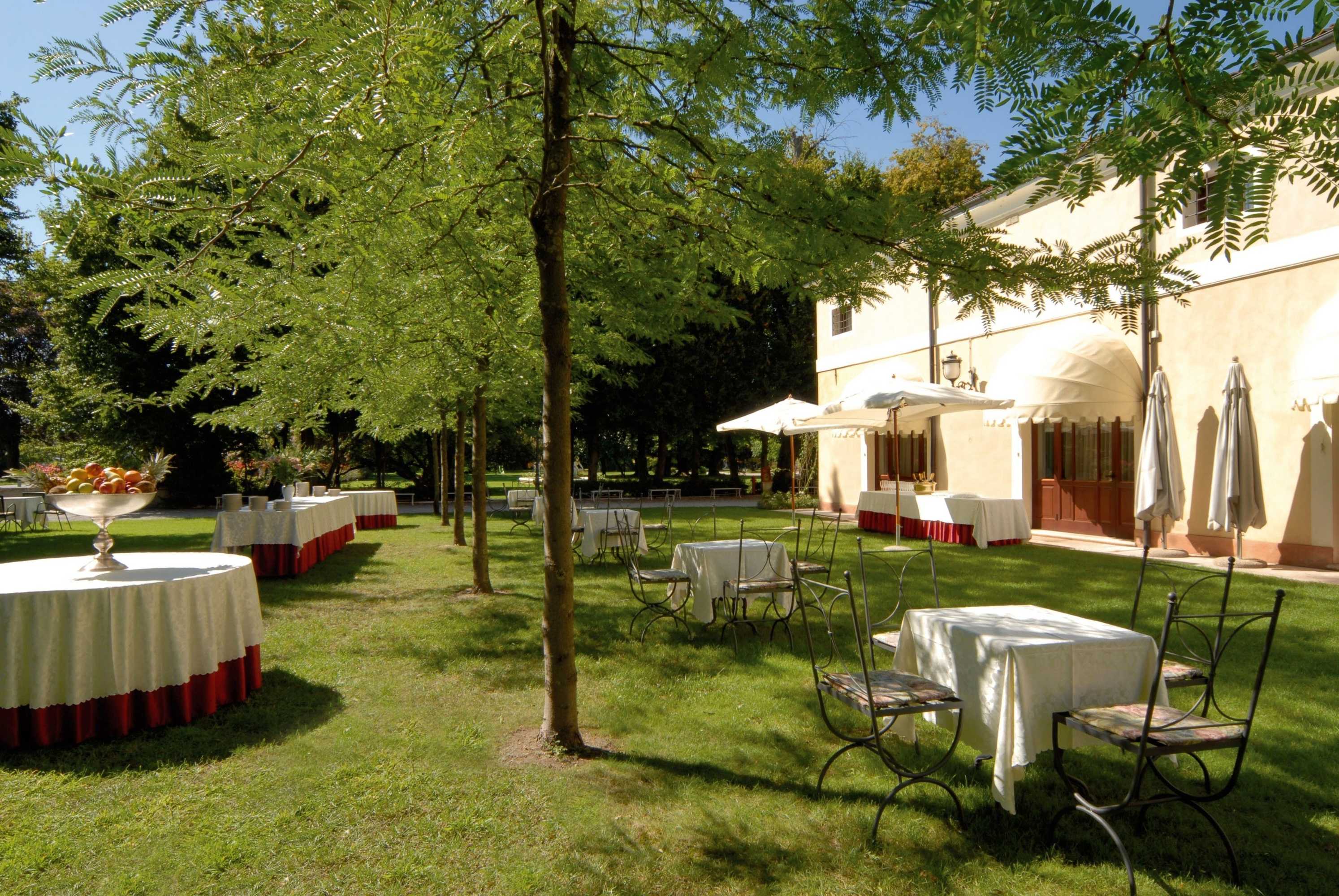 Gift card for Best Western Plus Hotel Villa Tacchi Gift card for Best Western Plus Hotel Villa Tacchi