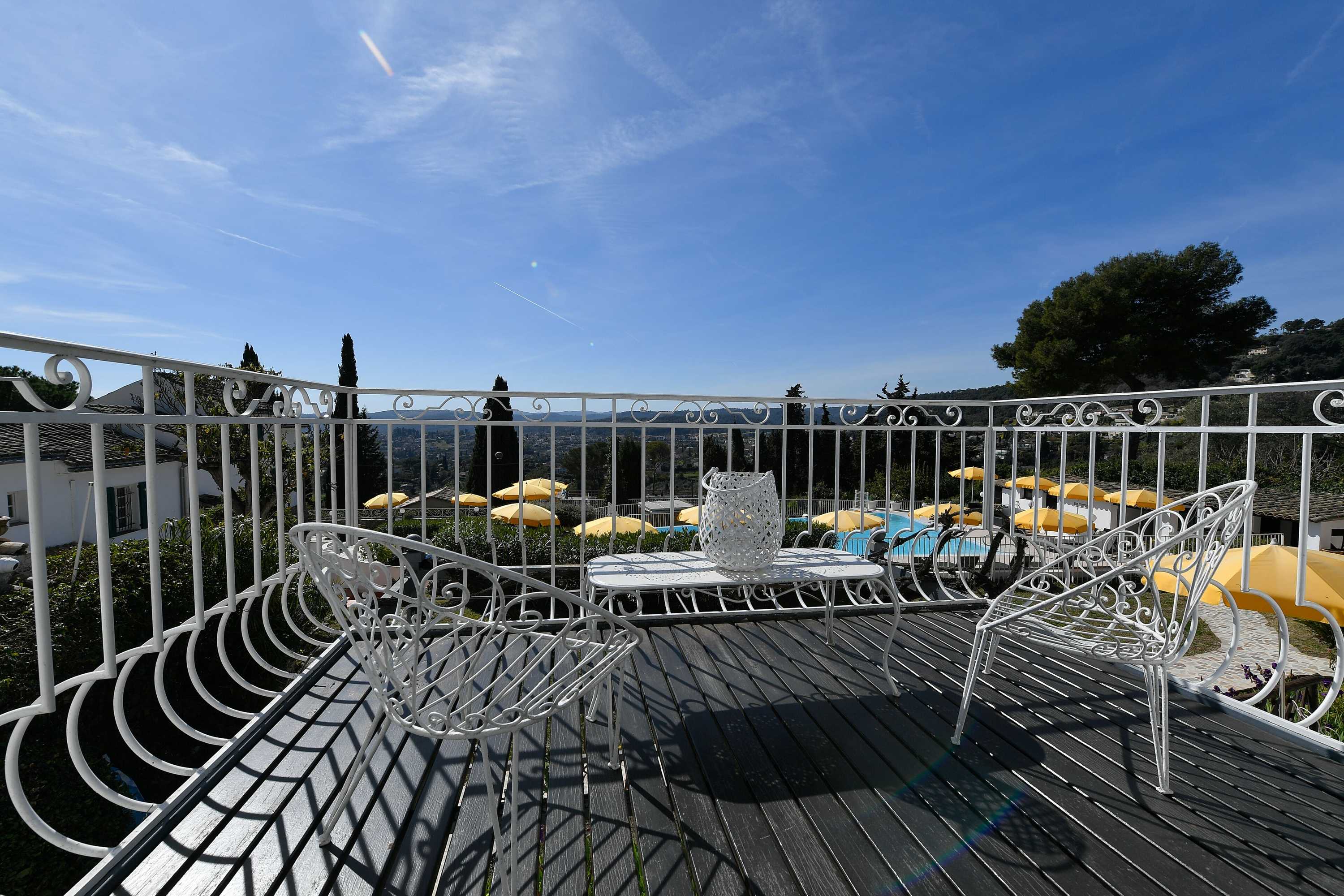 Gift card for Hotel Le Hameau Gift card for Hotel Le Hameau