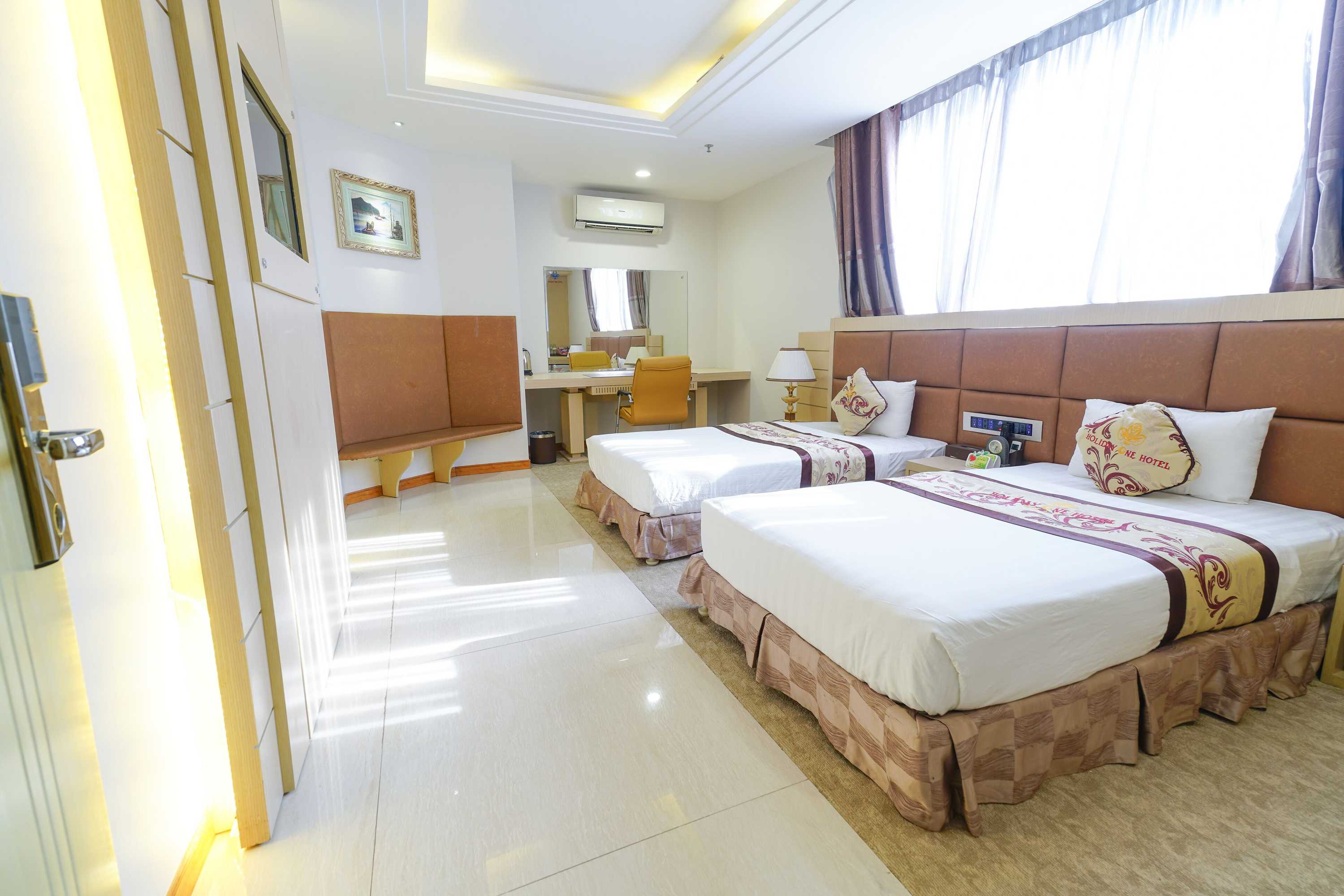 Gift card for Holiday One Hotel Gift card for Holiday One Hotel