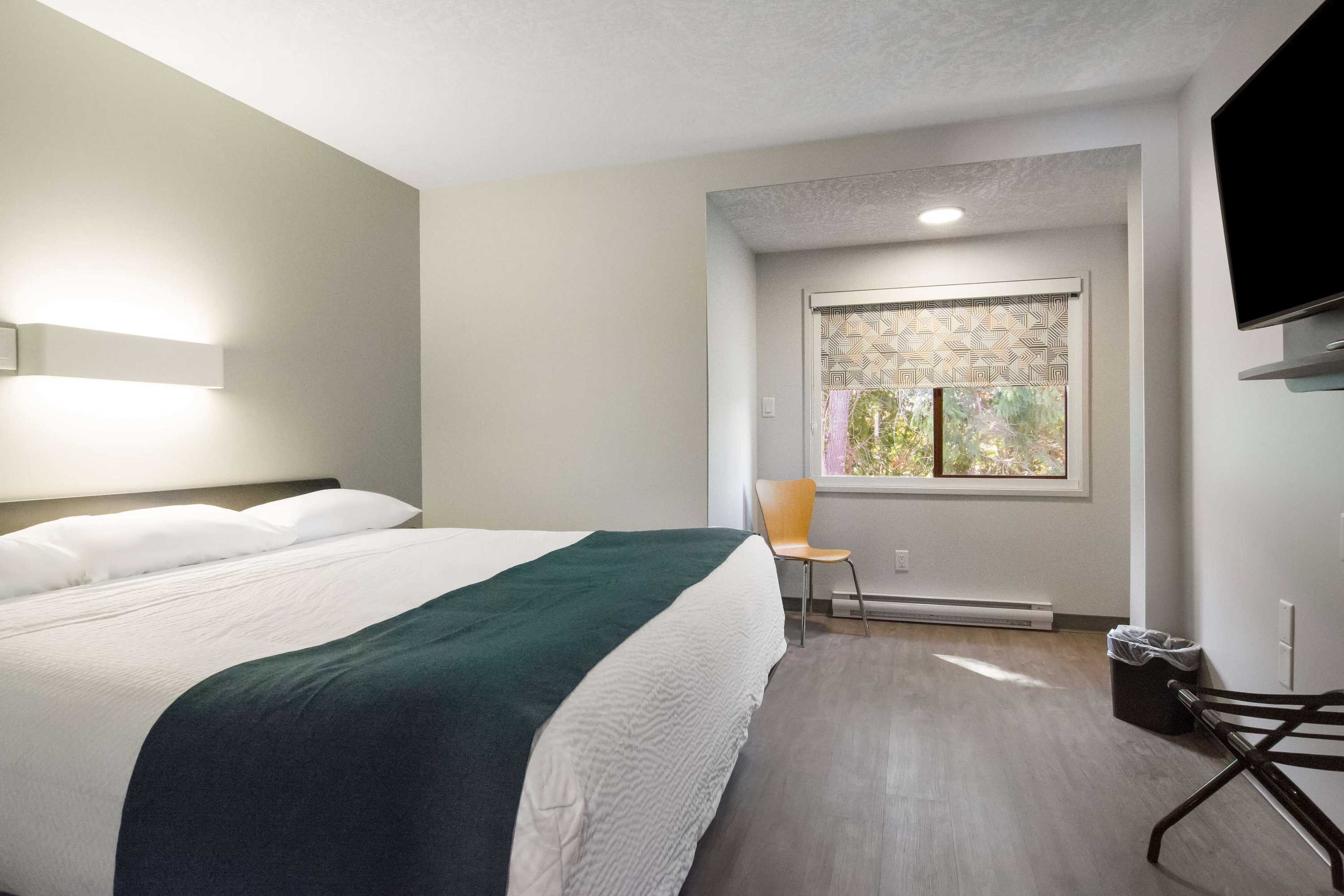 Gift card for Motel 6 Saanichton, BC - Victoria Airport Gift card for Motel 6 Saanichton, BC - Victoria Airport