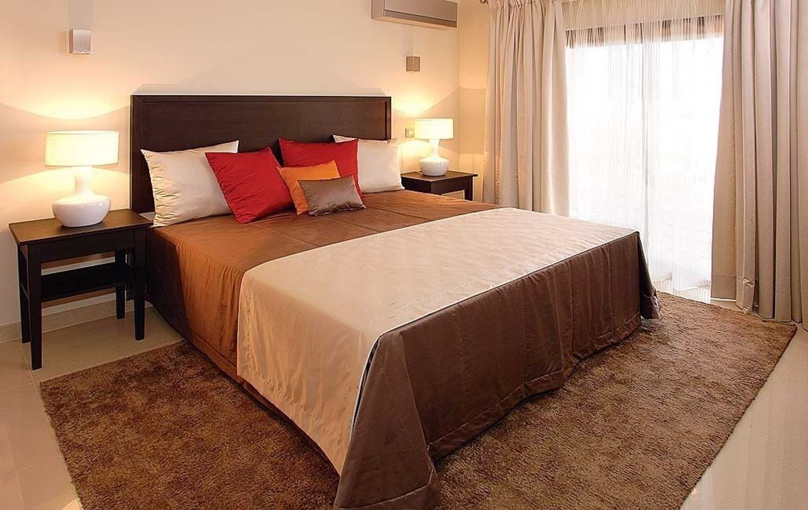 Gift card for Amendoeira Golf Resort - Apartments And Villas Gift card for Amendoeira Golf Resort - Apartments And Villas