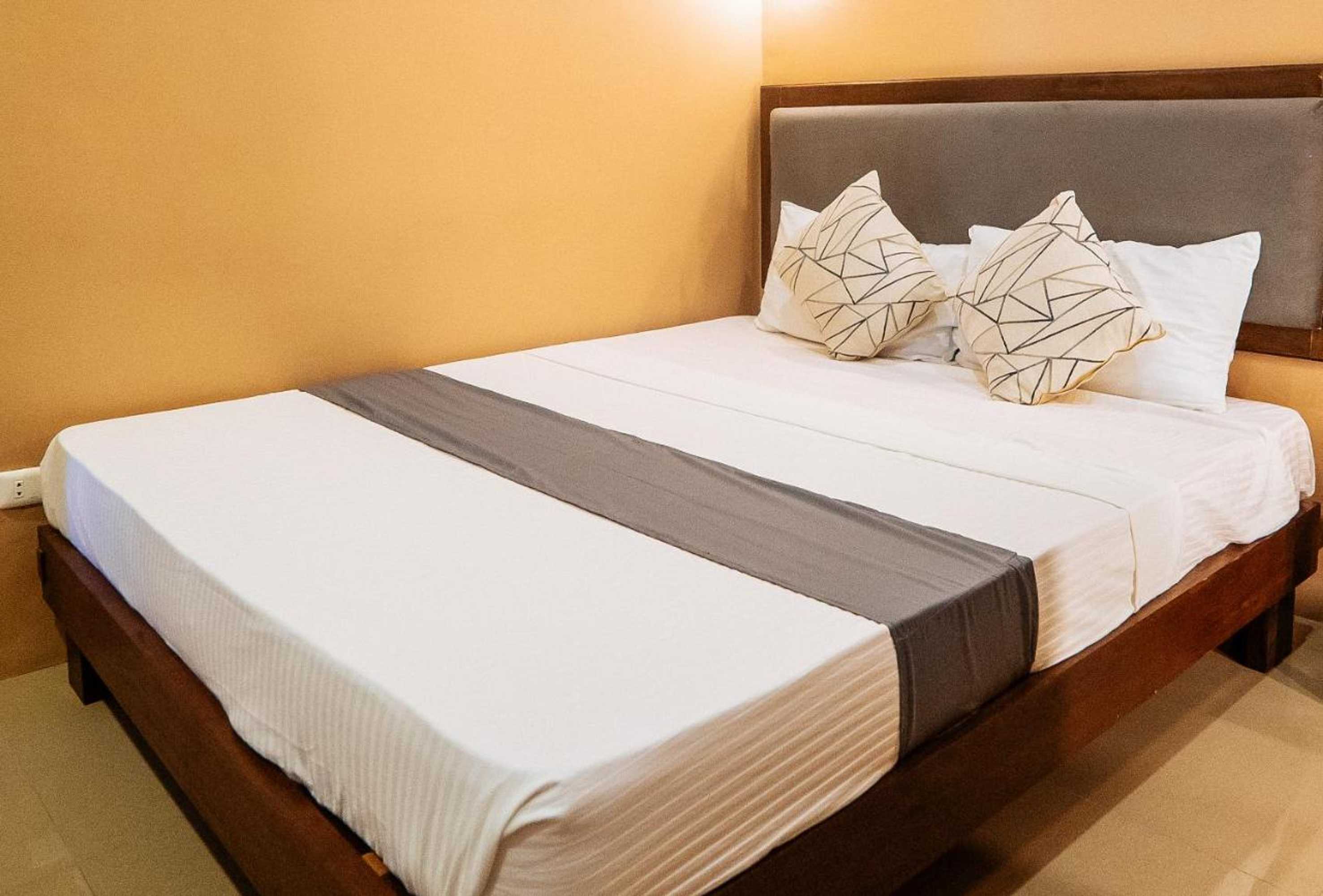 Gift card for Reddoorz Plus @ Hotel Platinum Occidental Mindoro