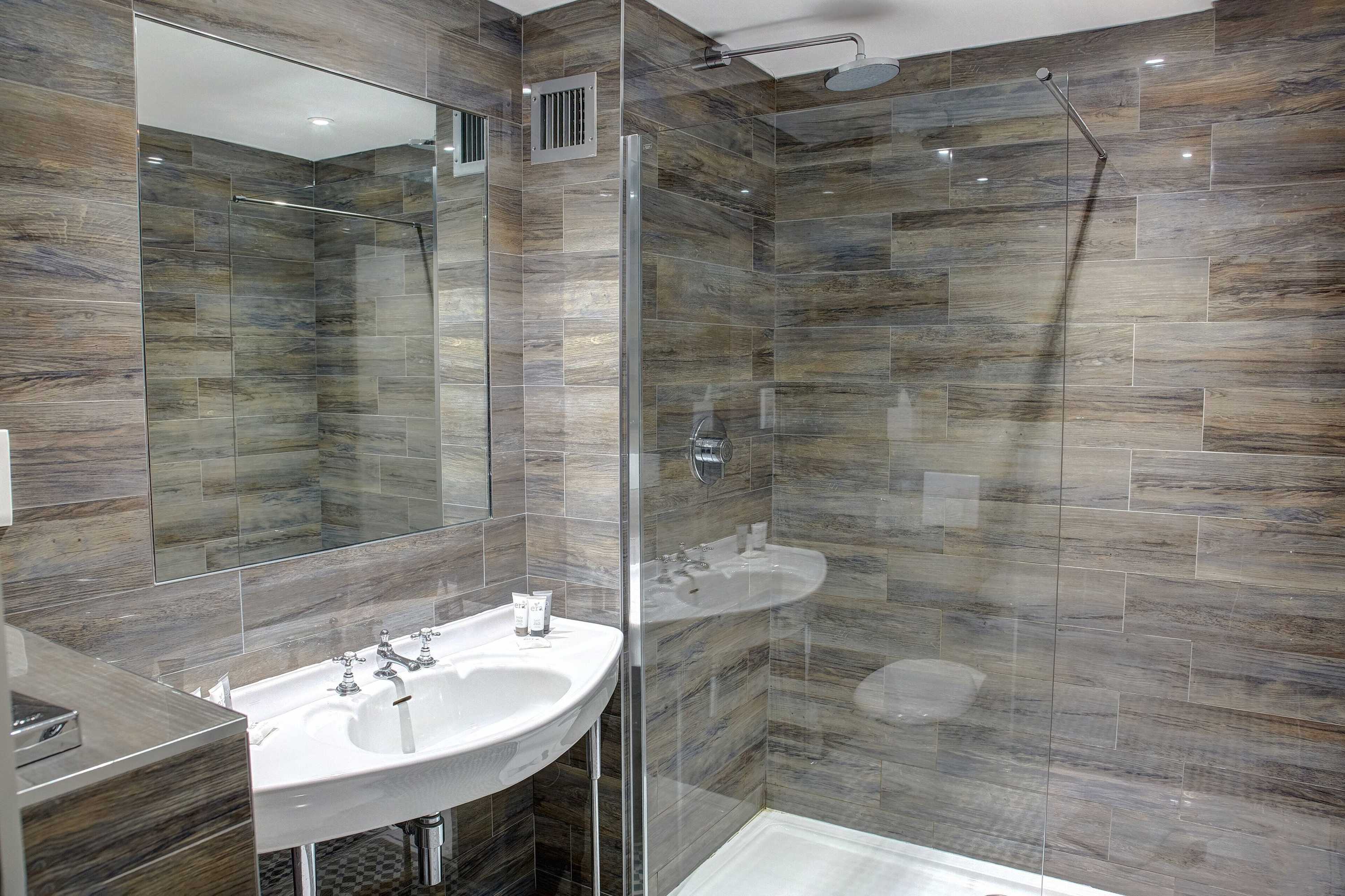 Gift card for Signorelli - Spacious And Welcoming One-Bedroom Halldis Apartment