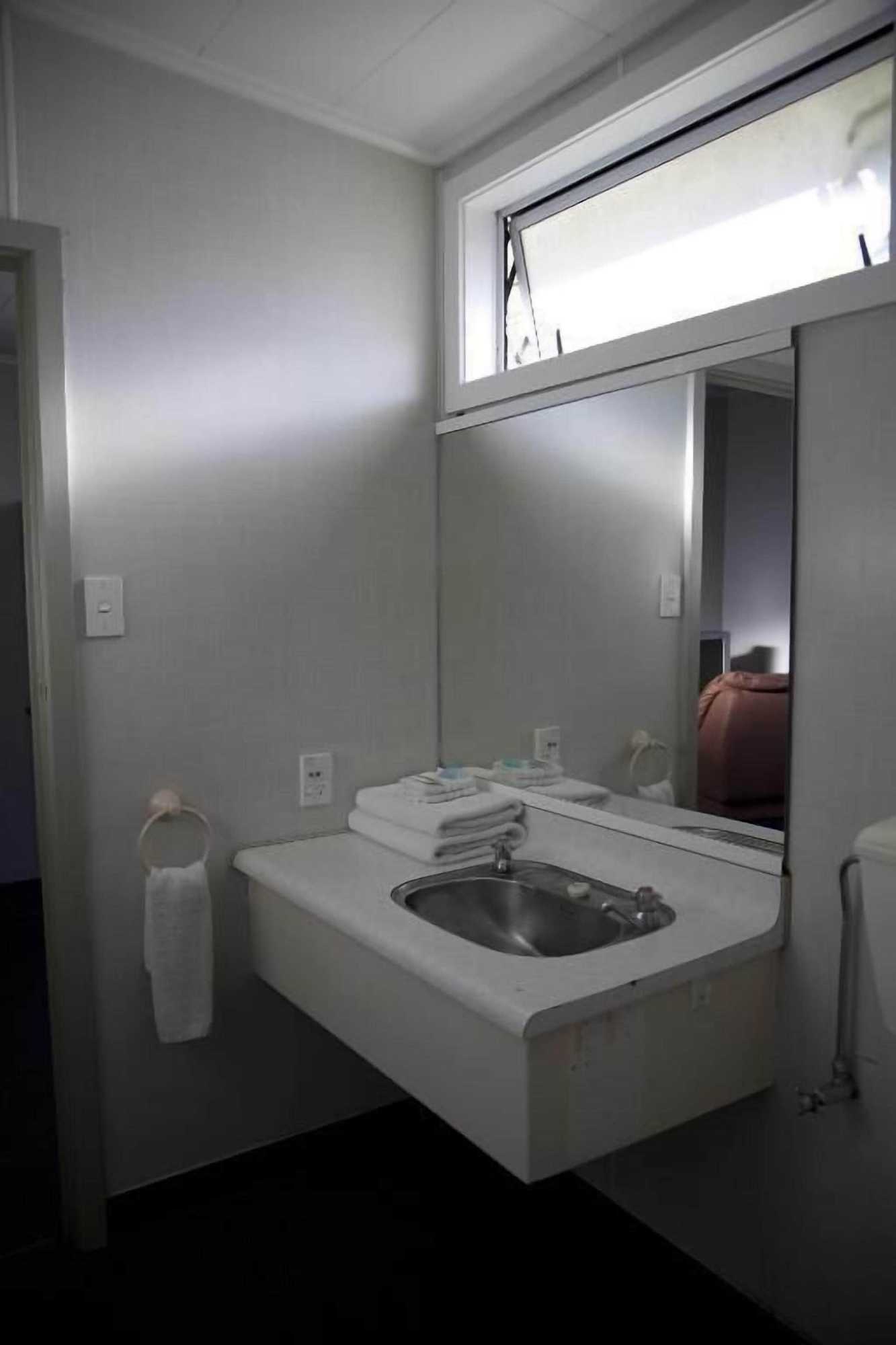 Gift card for Apple Motor Inn