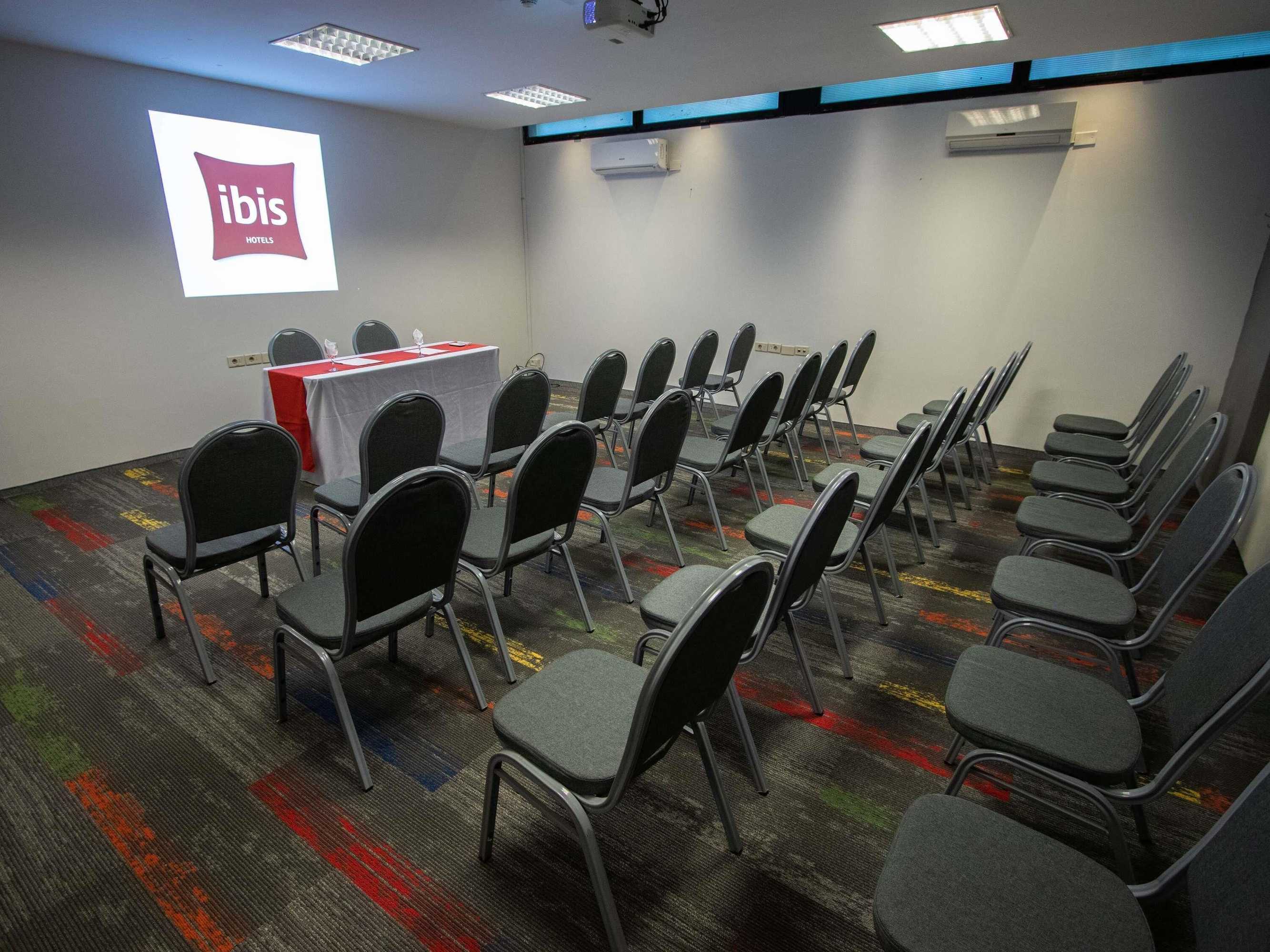 Gift card for Hotel Ibis Montevideo Rambla Gift card for Hotel Ibis Montevideo Rambla
