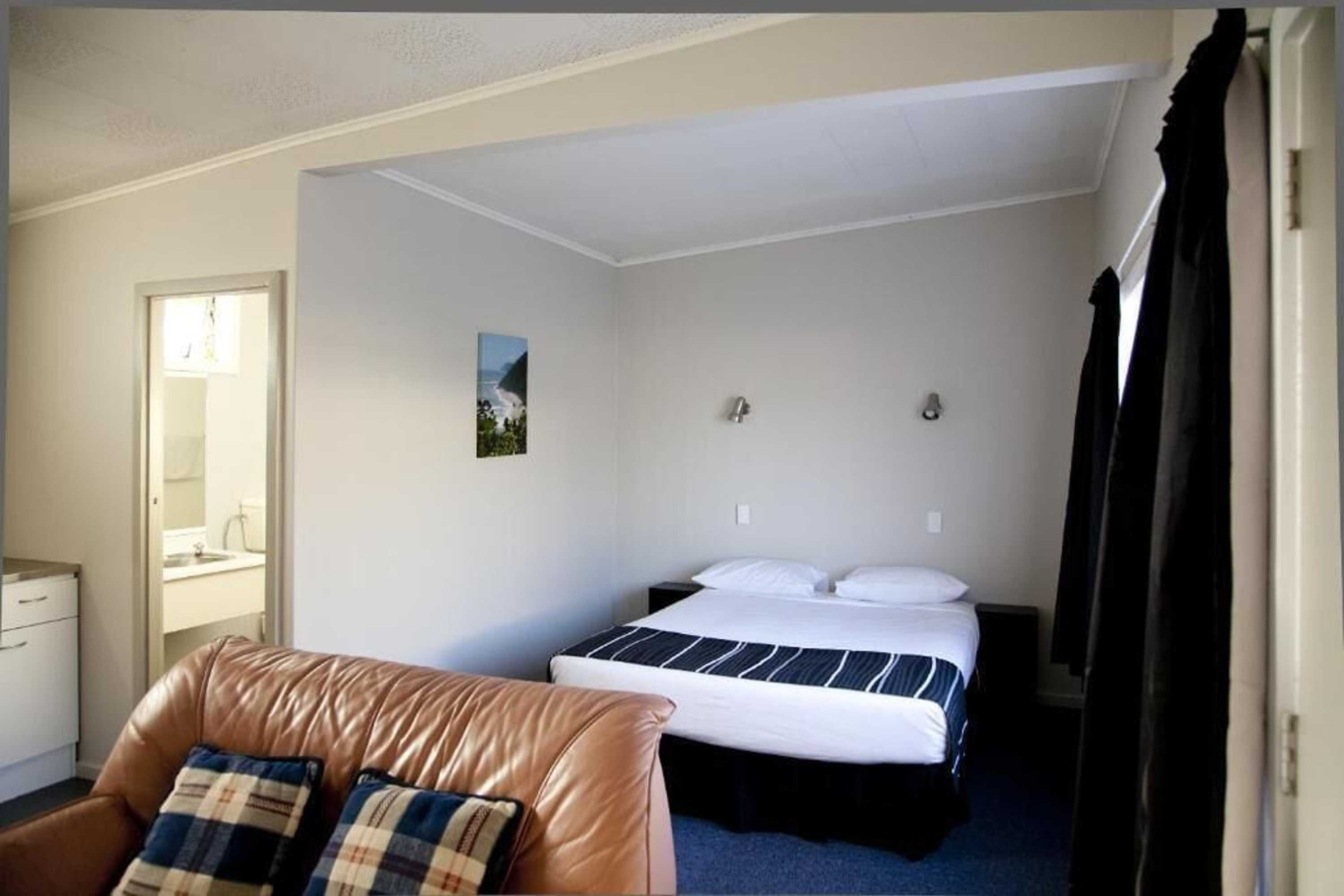 Gift card for Apple Motor Inn Gift card for Apple Motor Inn