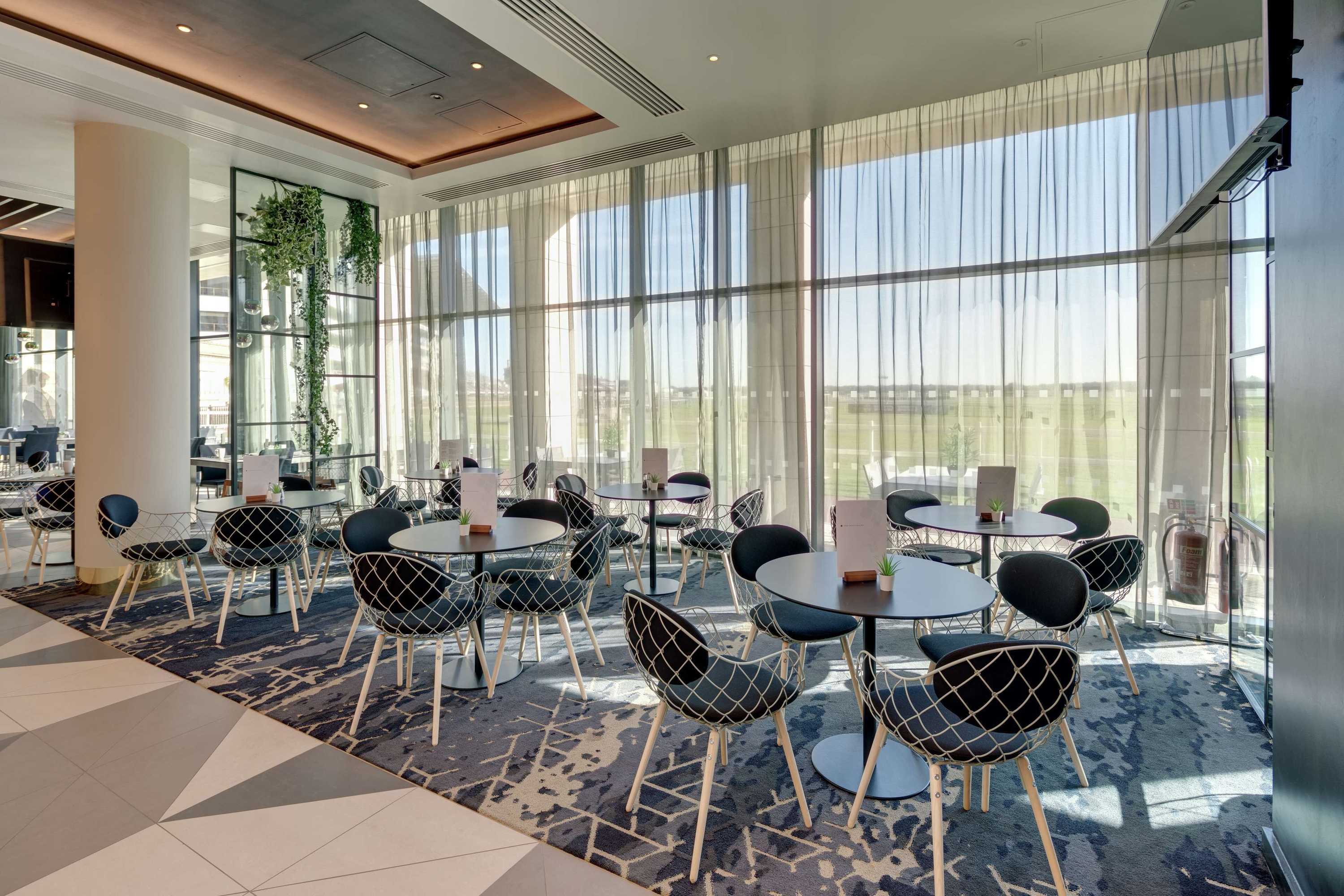 Gift card for Hilton Garden Inn Doncaster Racecourse Gift card for Hilton Garden Inn Doncaster Racecourse