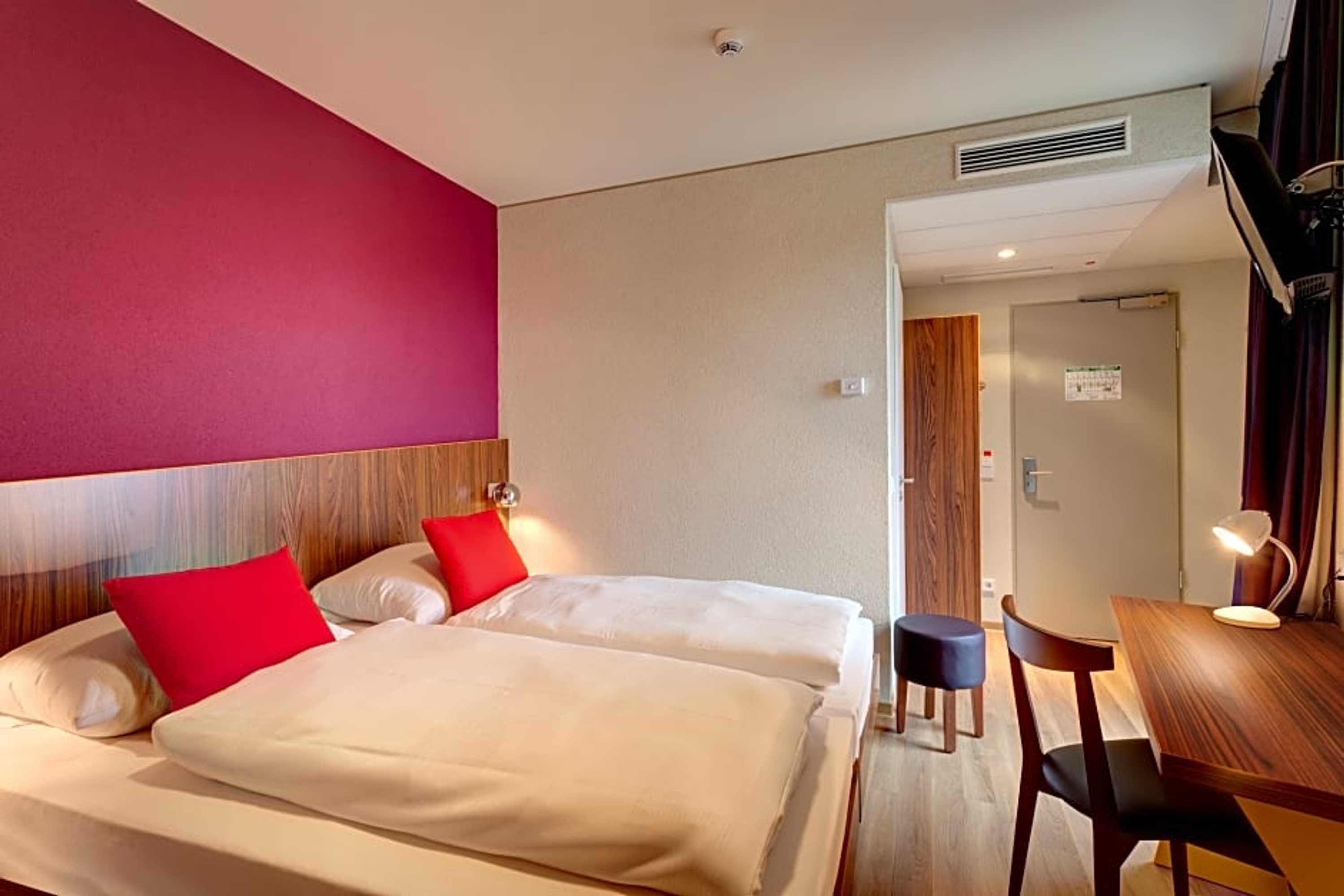 Gift card for Meininger Hotel Frankfurt Main / Airport Gift card for Meininger Hotel Frankfurt Main / Airport