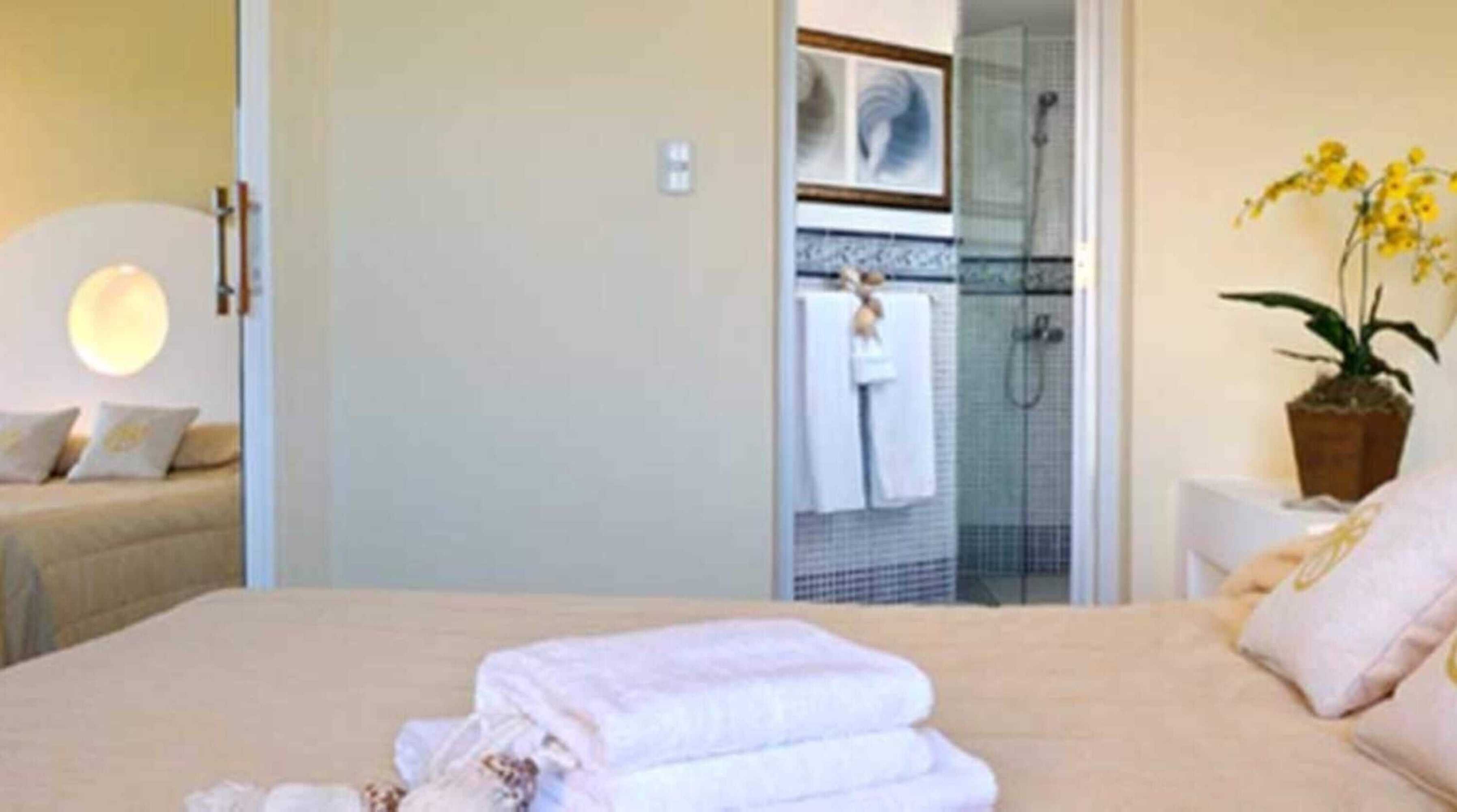 Gift card for Lifestyle Crown Residence Suites - All Inclusive Gift card for Lifestyle Crown Residence Suites - All Inclusive