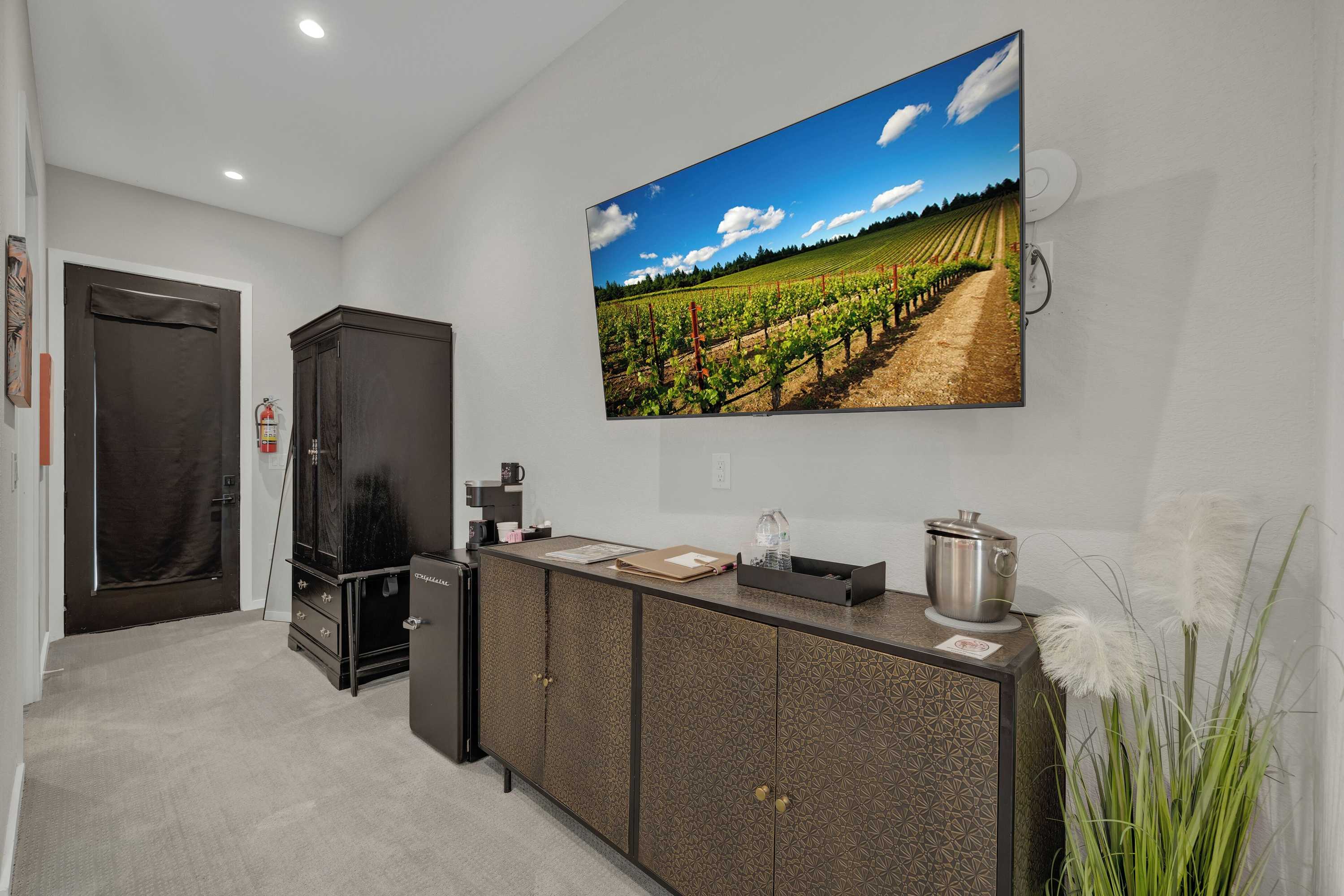 Gift card for The Bentley Hotel - Palm Room - Hill Country View