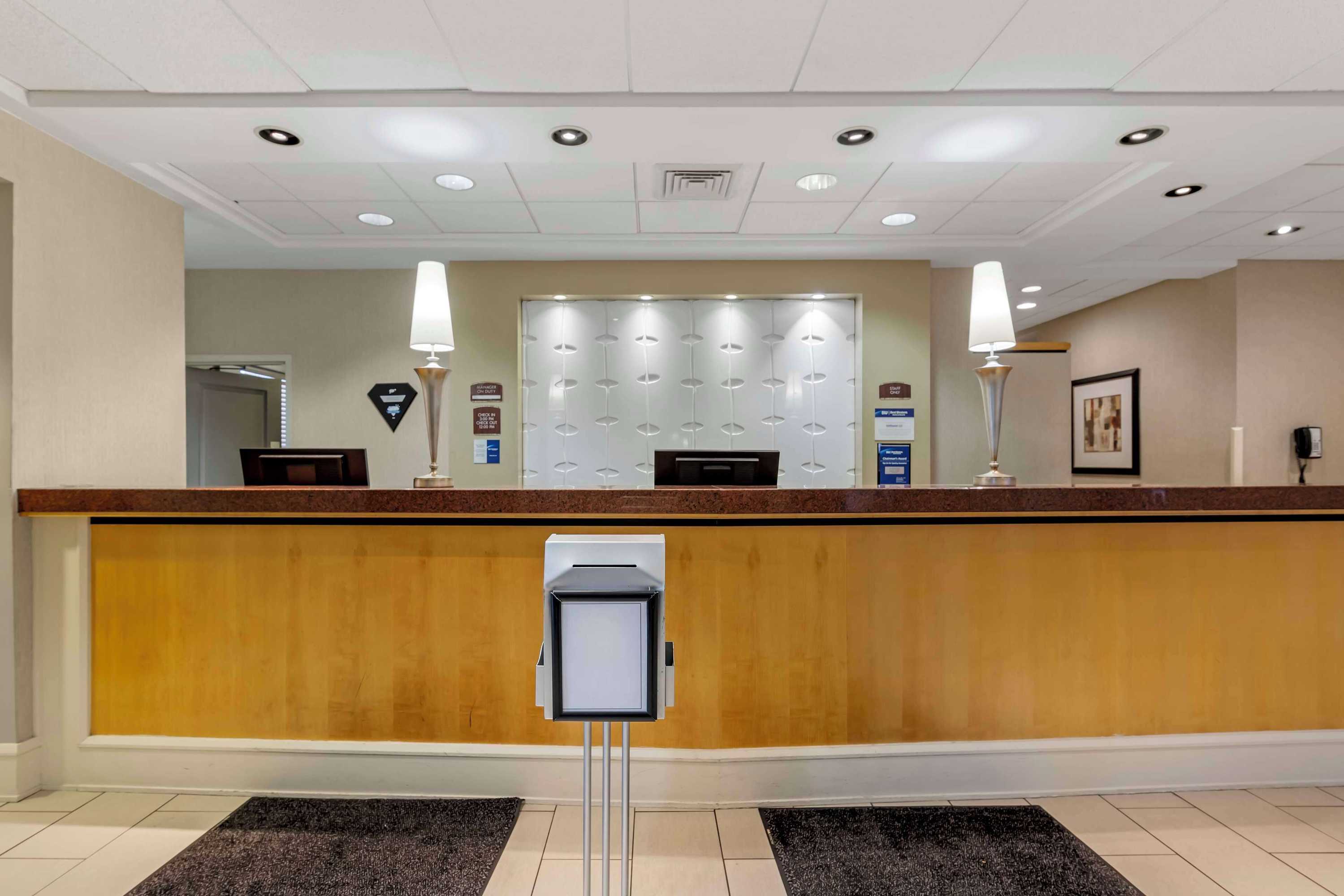 Gift card for Best Western Plus Inntowner Madison Gift card for Best Western Plus Inntowner Madison