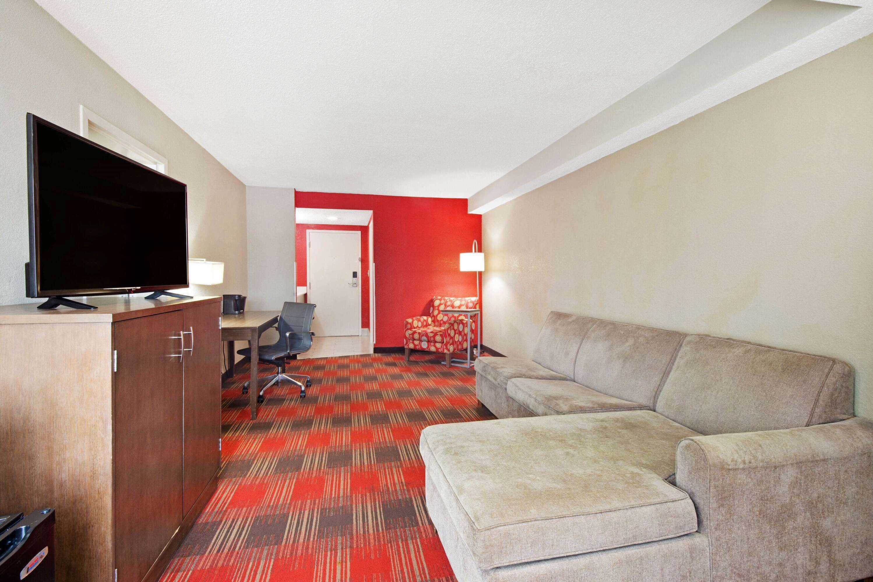 Gift card for La Quinta Inn & Suites by Wyndham DC Metro Capital Beltway Gift card for La Quinta Inn & Suites by Wyndham DC Metro Capital Beltway