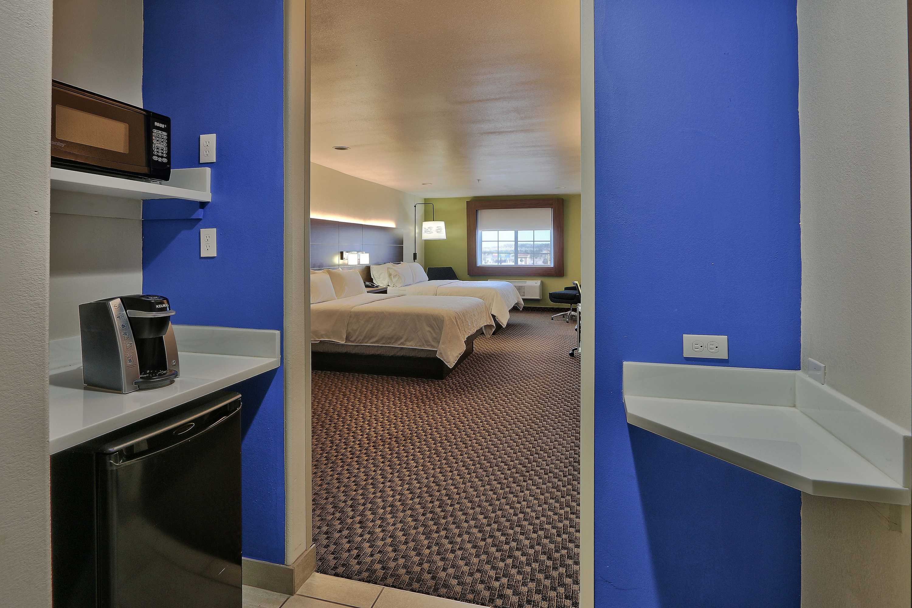 Gift card for Holiday Inn Express Santa Rosa by Ihg Gift card for Holiday Inn Express Santa Rosa by Ihg