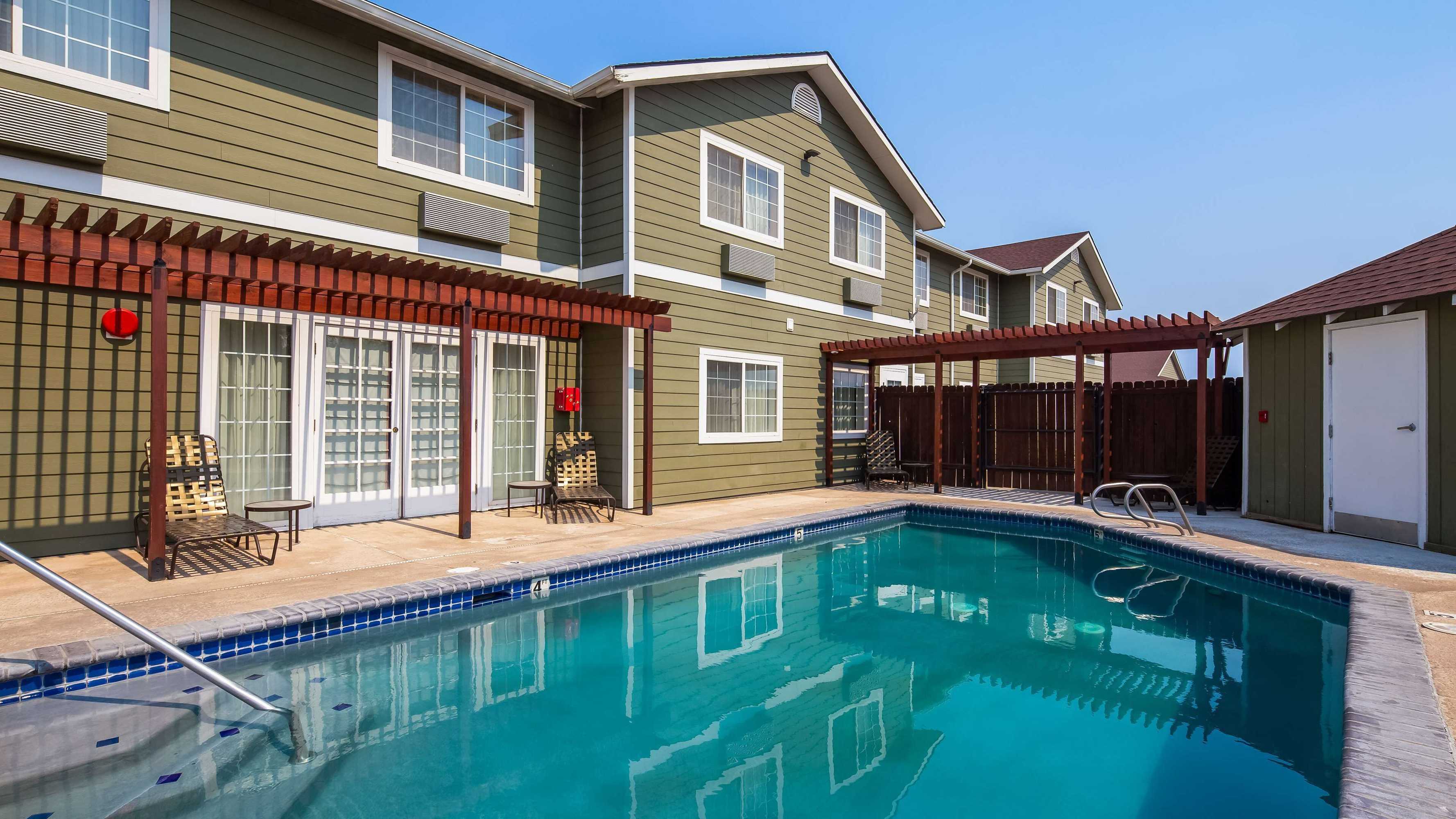 Gift card for Best Western Plus The Inn at Horse Heaven Gift card for Best Western Plus The Inn at Horse Heaven