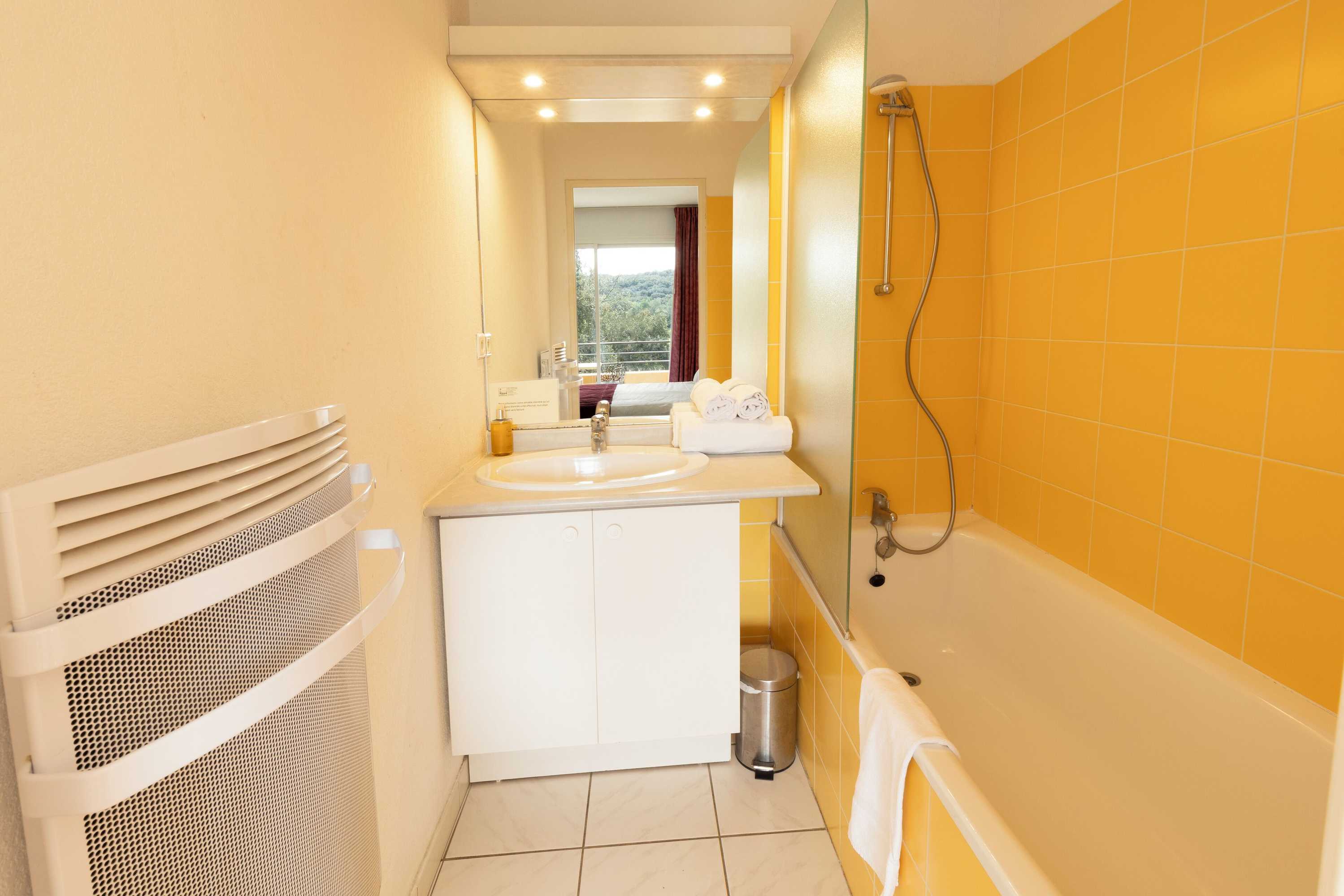 Gift card for Golf & Residence de Nimes Vacquerolles Gift card for Golf & Residence de Nimes Vacquerolles