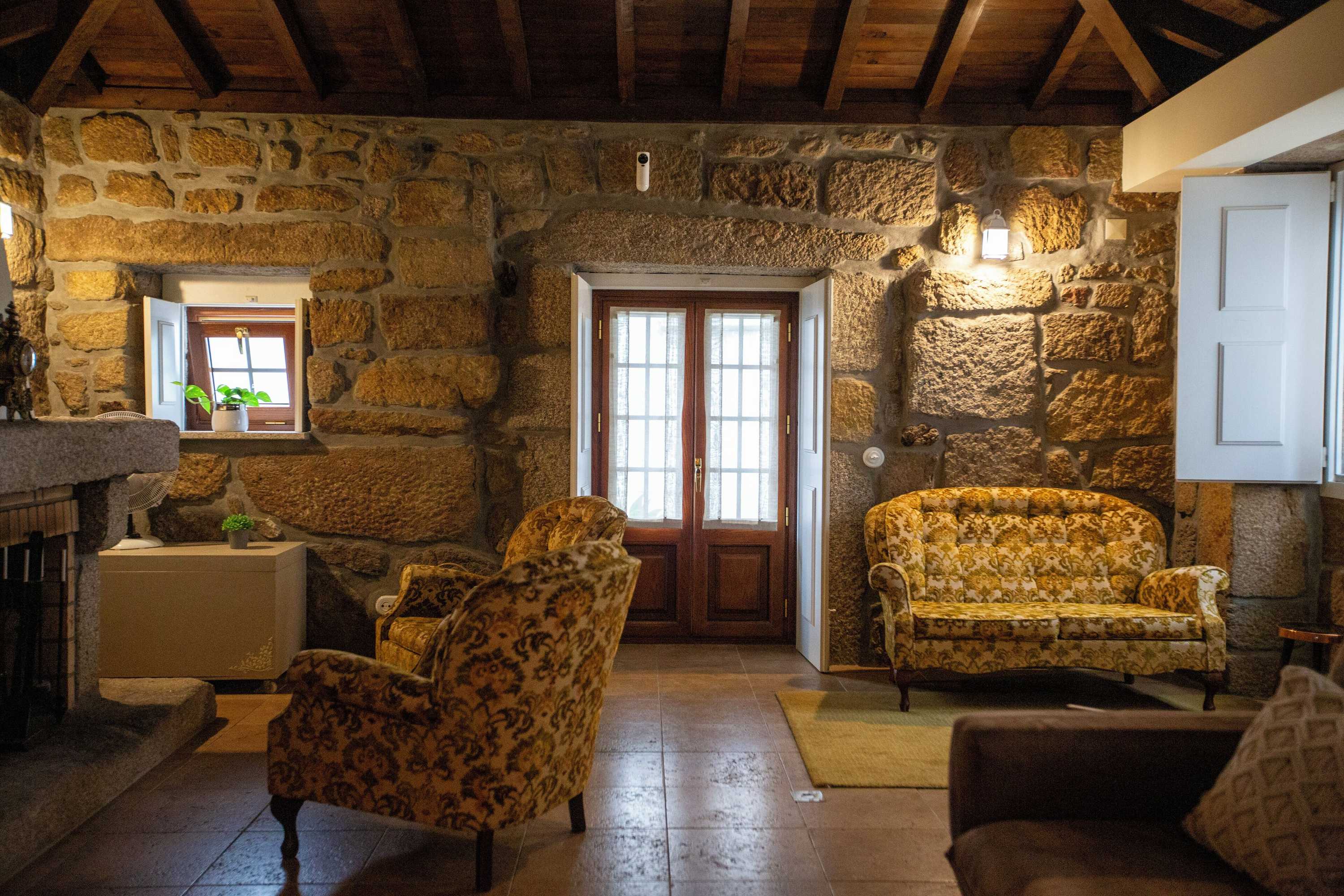 Gift card for Casa Dos Livros - Guest House