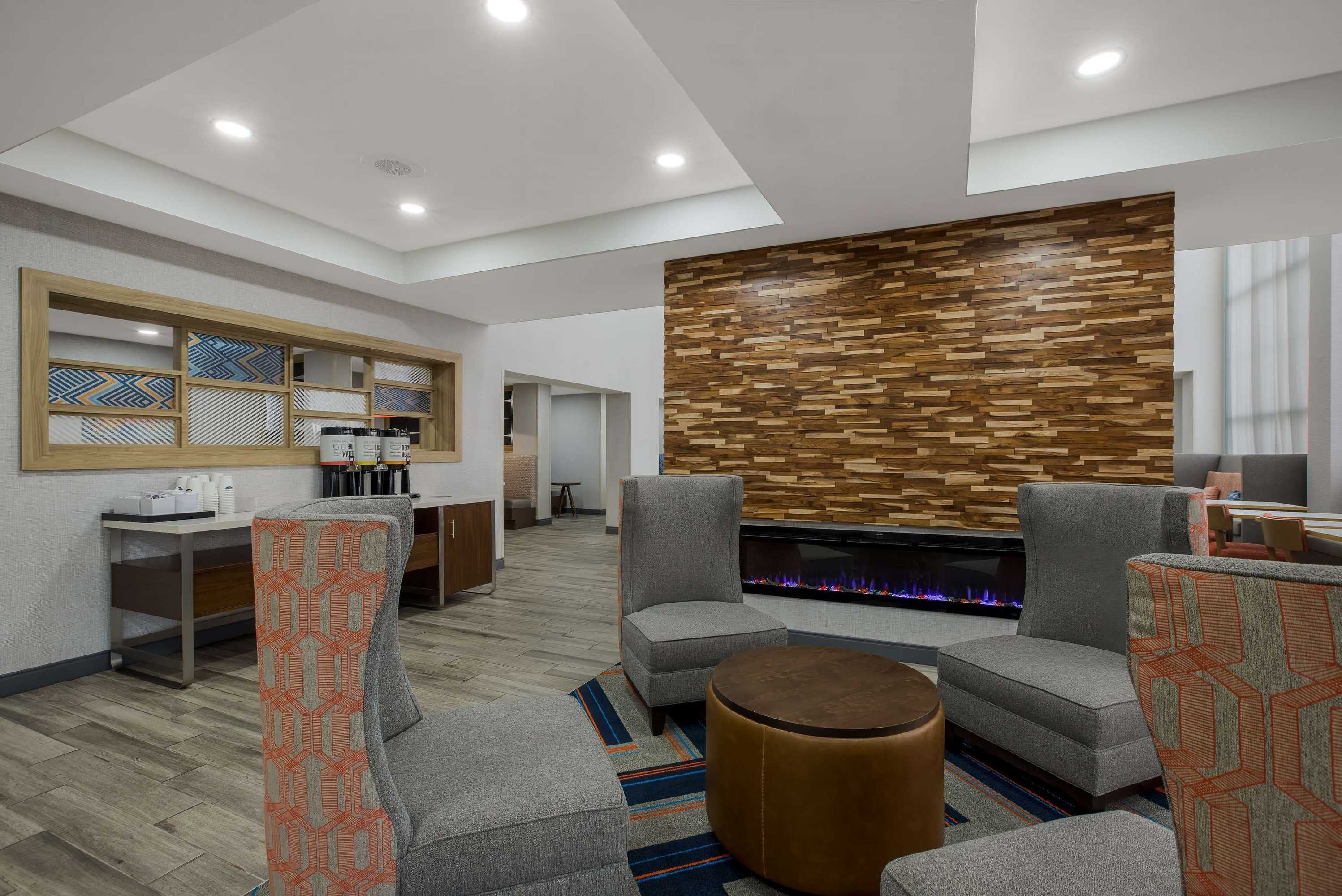 Gift card for Hampton Inn Linden Gift card for Hampton Inn Linden