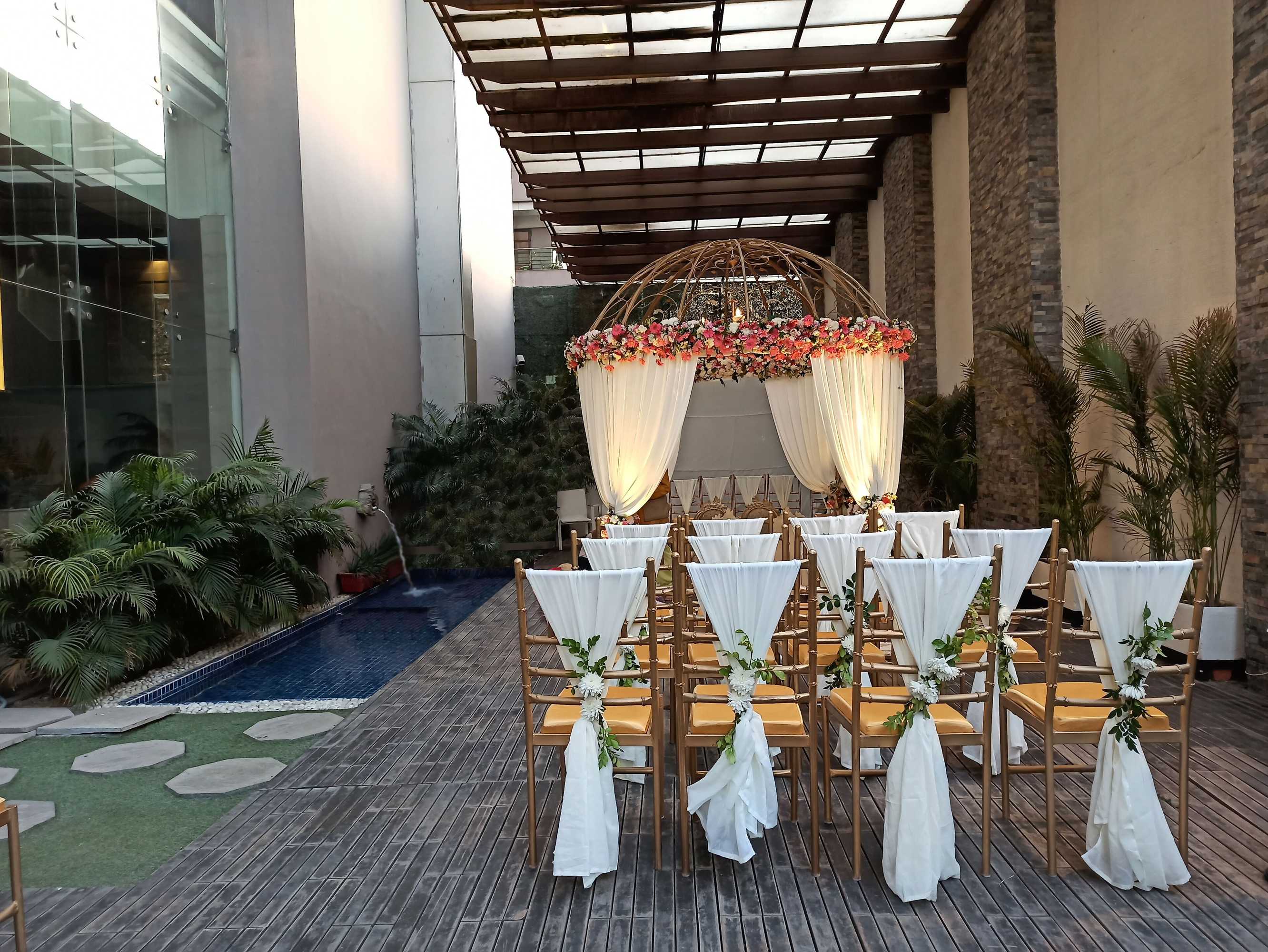 Gift card for Doubletree by Hilton Gurugram Baani Square Gift card for Doubletree by Hilton Gurugram Baani Square