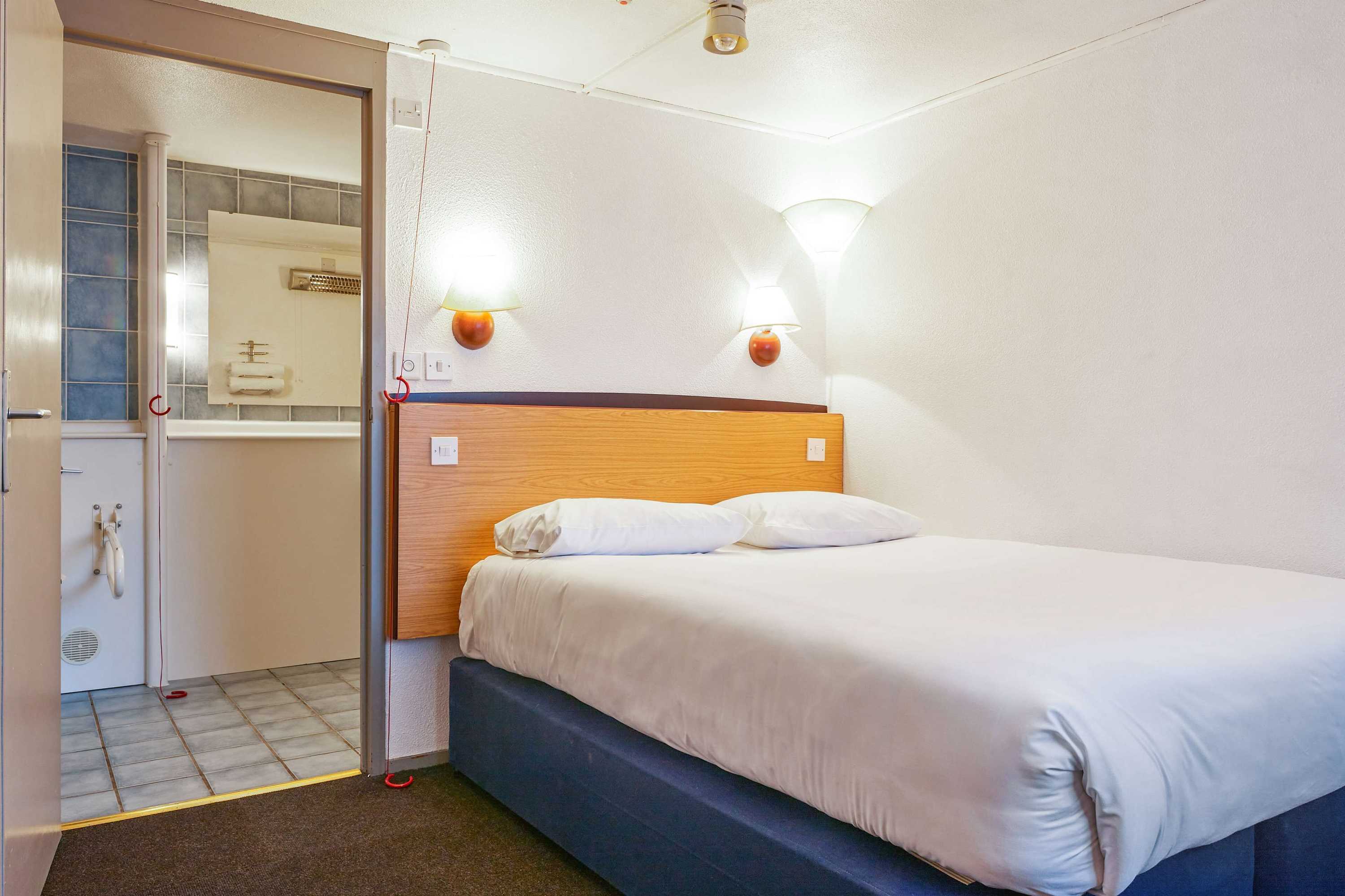 Gift card for Campanile Hotel Wakefield Gift card for Campanile Hotel Wakefield