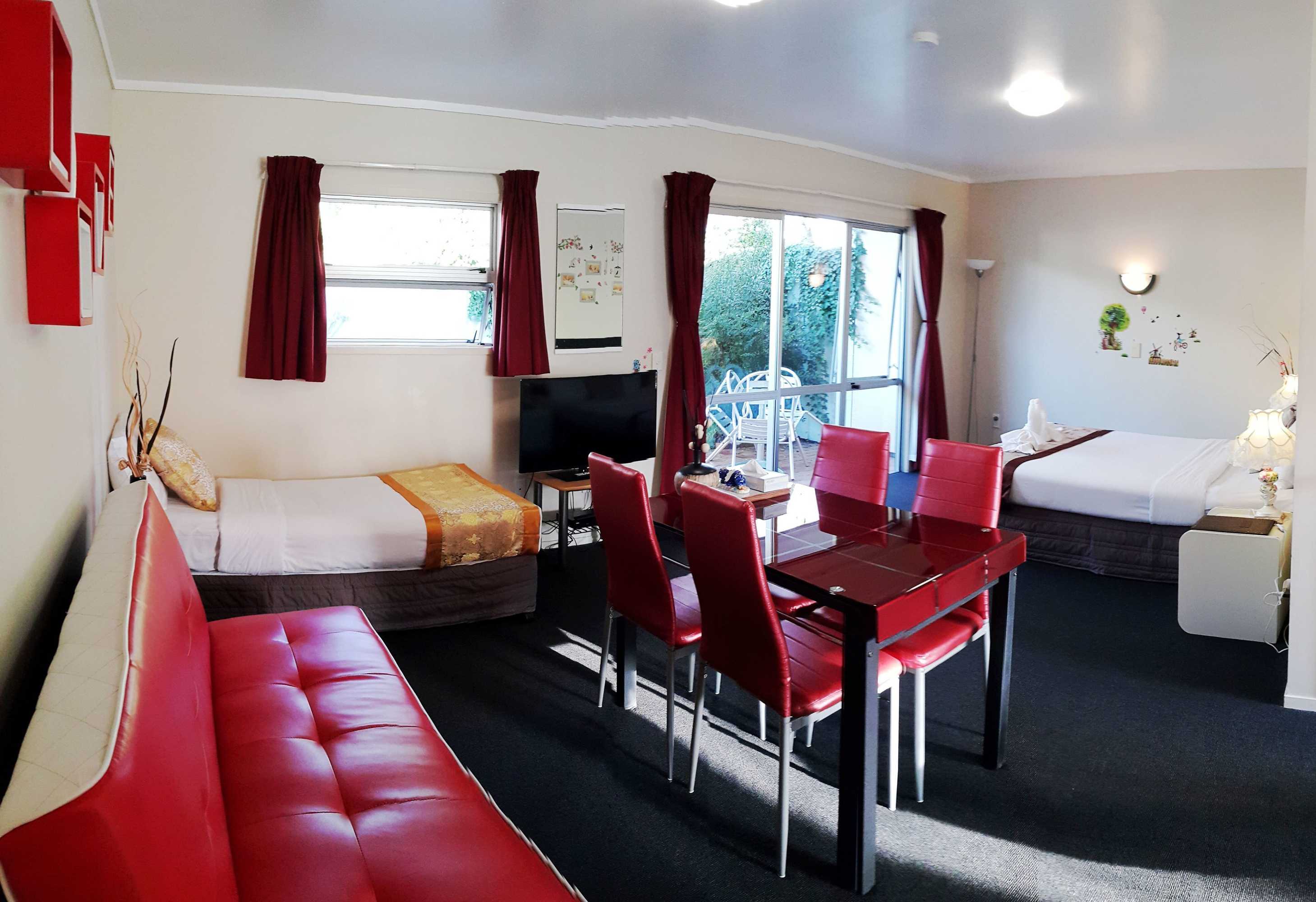 Gift card for Ann’s Volcanic Motel