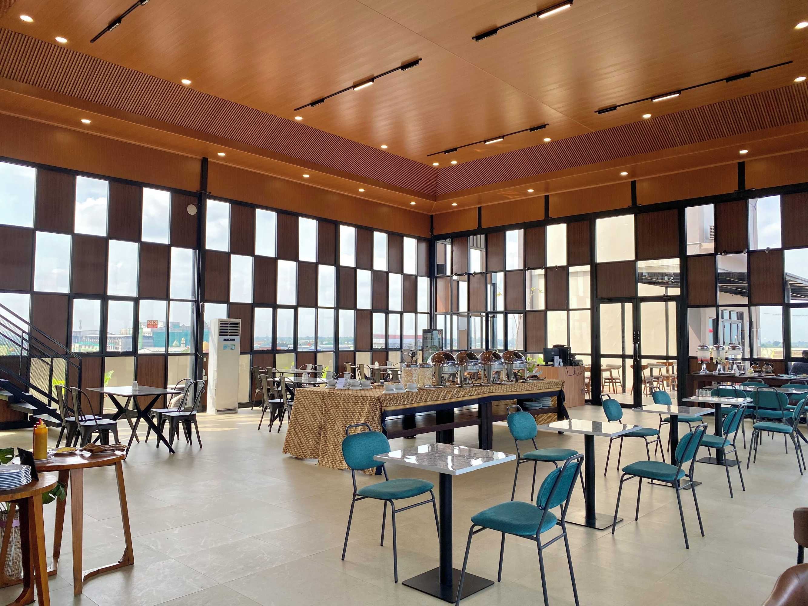 Gift card for Front One Hotel Gombong Gift card for Front One Hotel Gombong