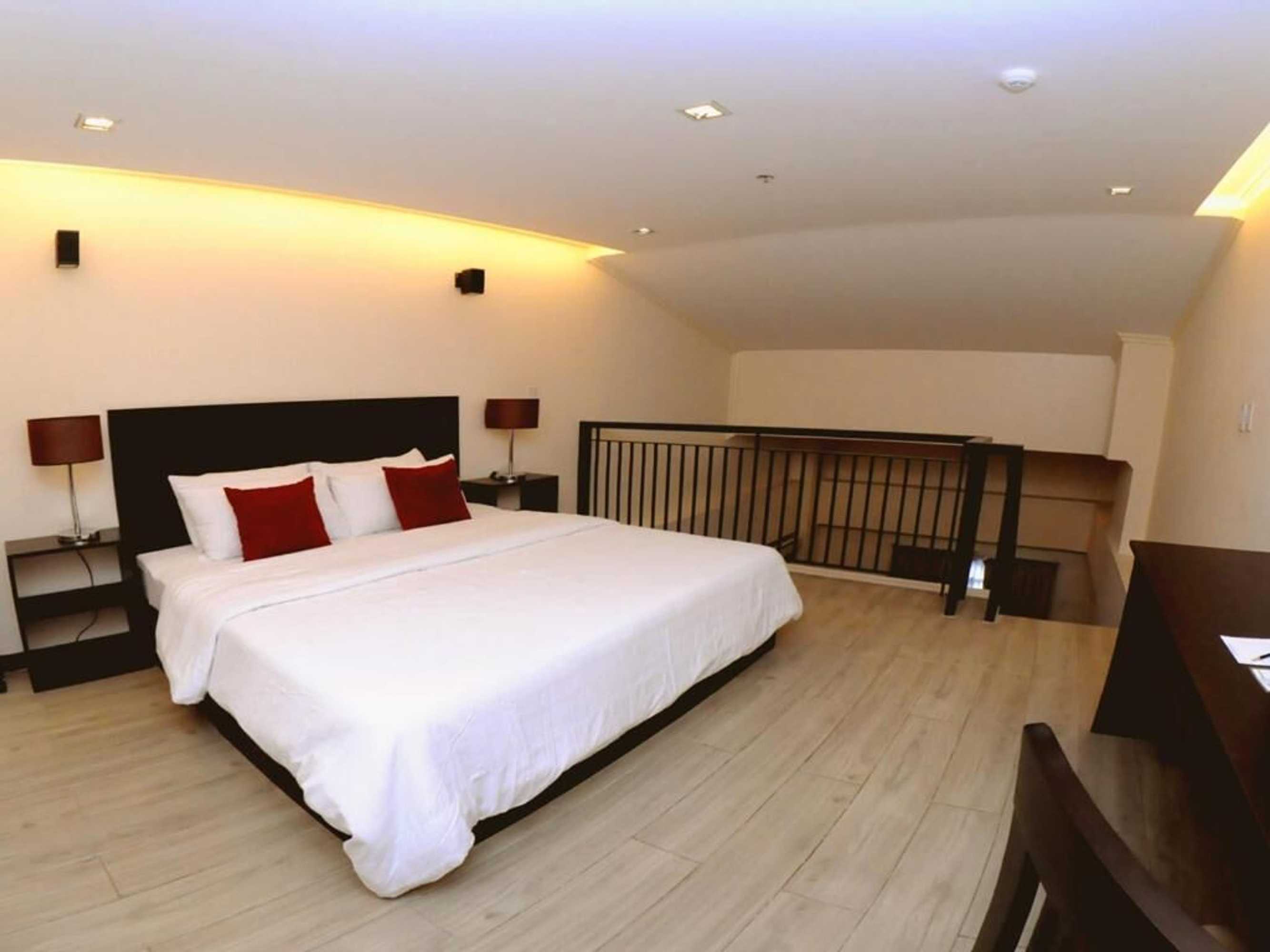 Gift card for Bauan Plaza Hotel Gift card for Bauan Plaza Hotel