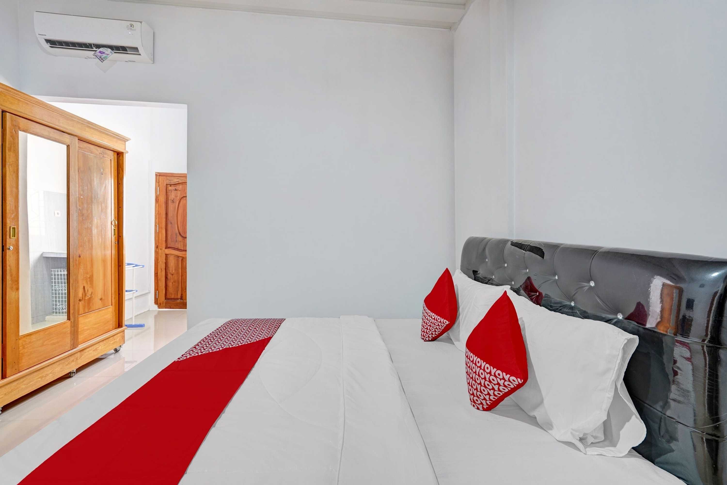 Gift card for Oyo Life 90678 Omah Kulo Guest House Gift card for Oyo Life 90678 Omah Kulo Guest House