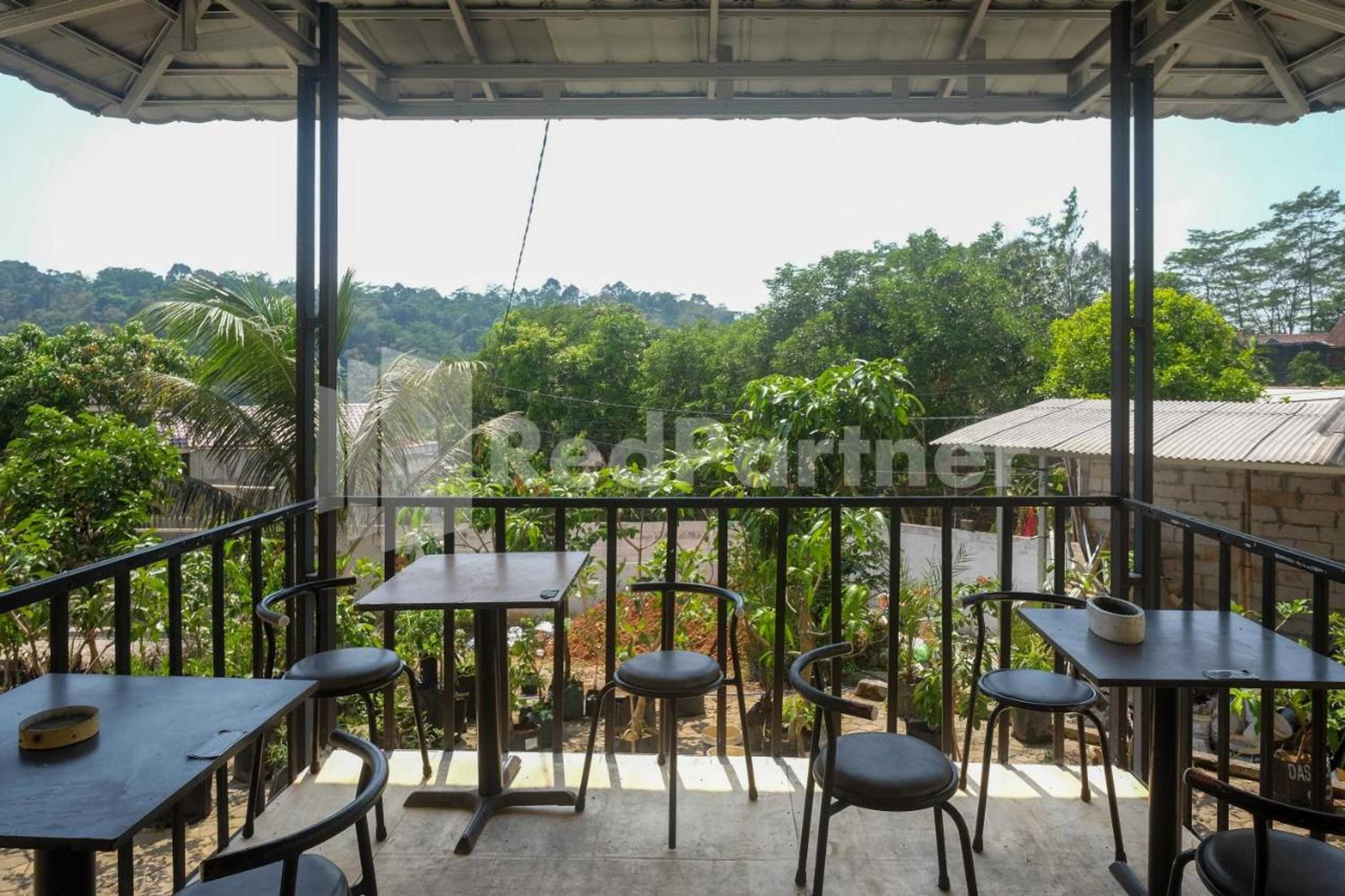 Gift card for Travelista Homestay Near Gor Candradimuka Semarang Mitra Reddoorz