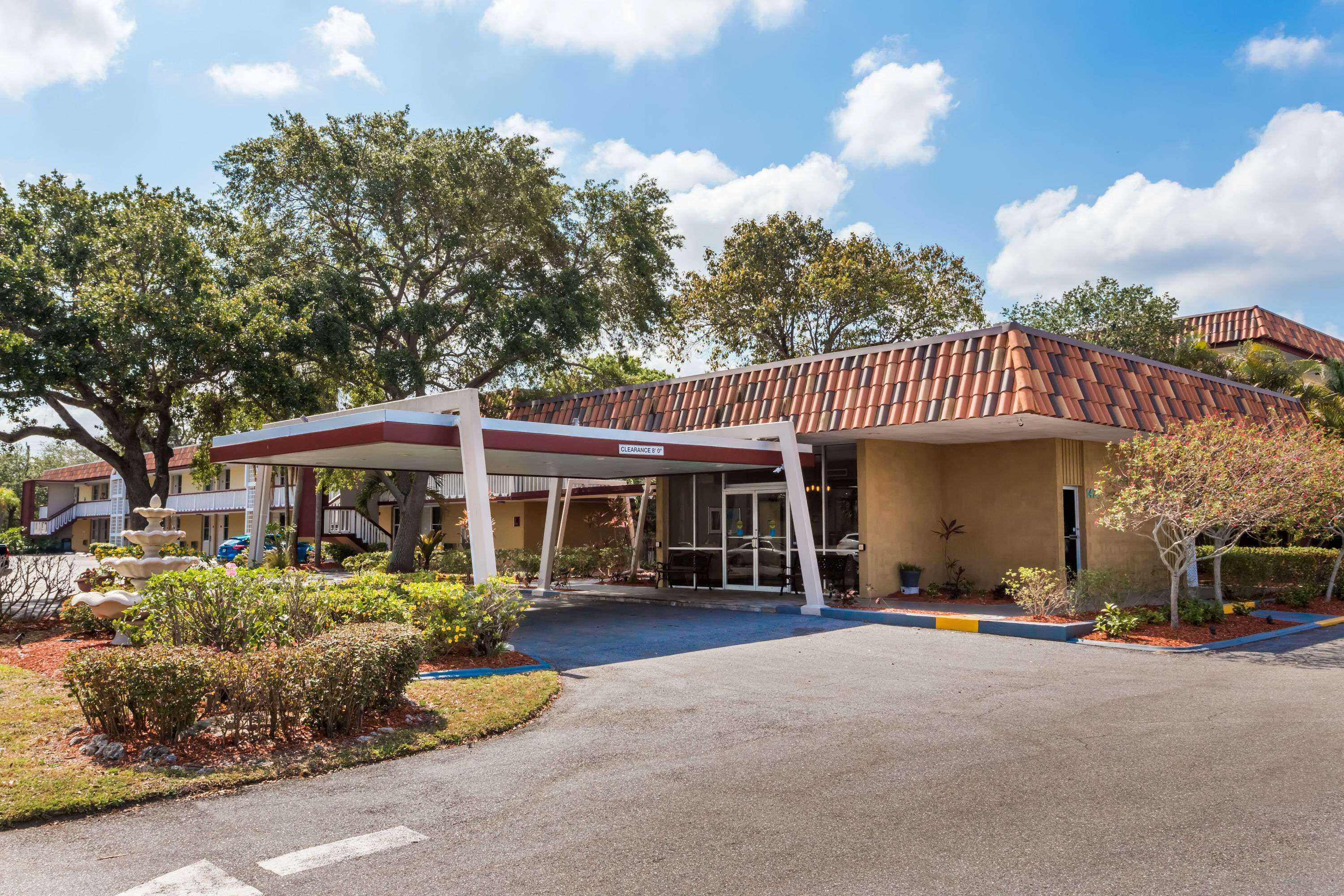 Gift card for Baymont by Wyndham Sarasota Gift card for Baymont by Wyndham Sarasota