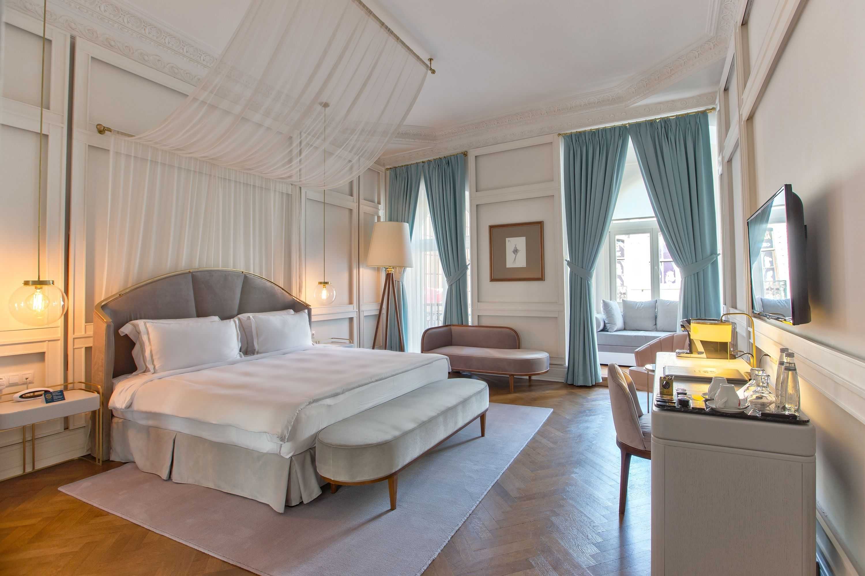 Gift card for Mr Cas Hotels - Special Class Gift card for Mr Cas Hotels - Special Class