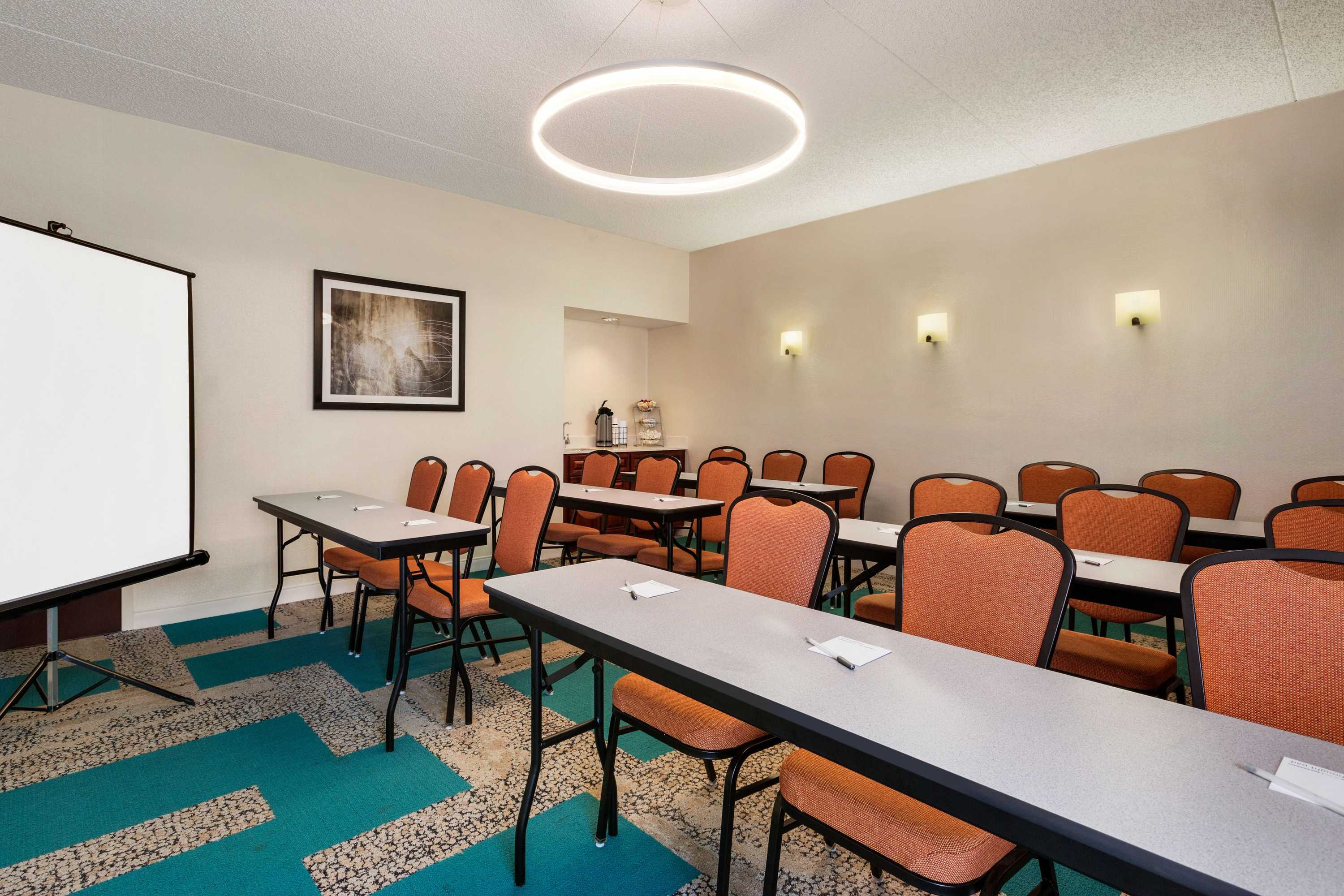 Gift card for Hampton Inn Philadelphia Mt. Laurel Gift card for Hampton Inn Philadelphia Mt. Laurel