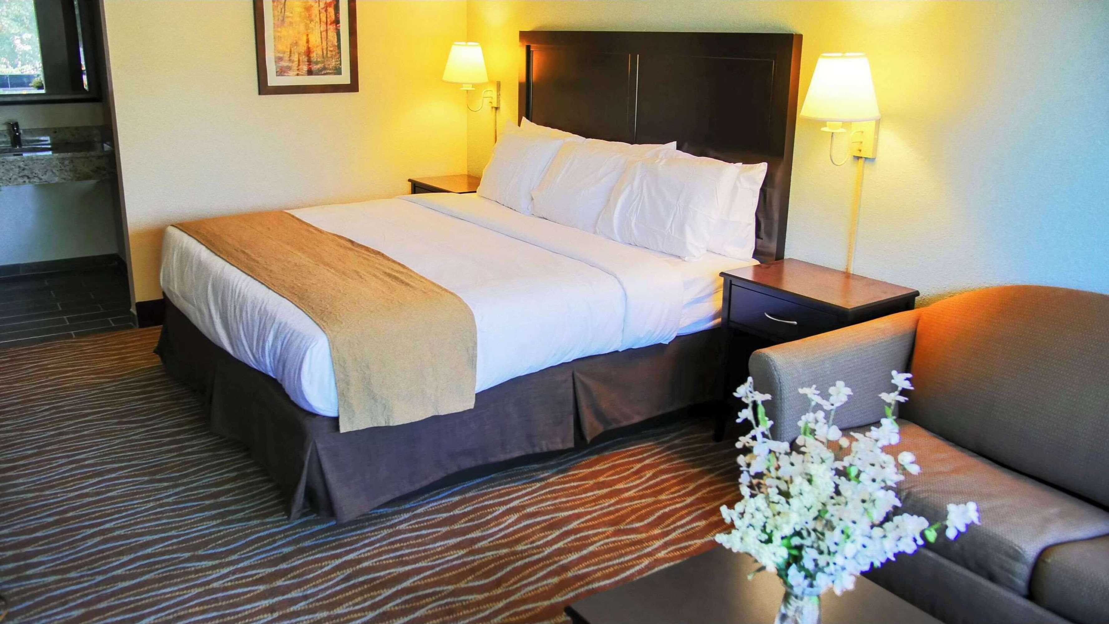 Gift card for Cascades Mountain Resort, Ascend Hotel Collection Gift card for Cascades Mountain Resort, Ascend Hotel Collection