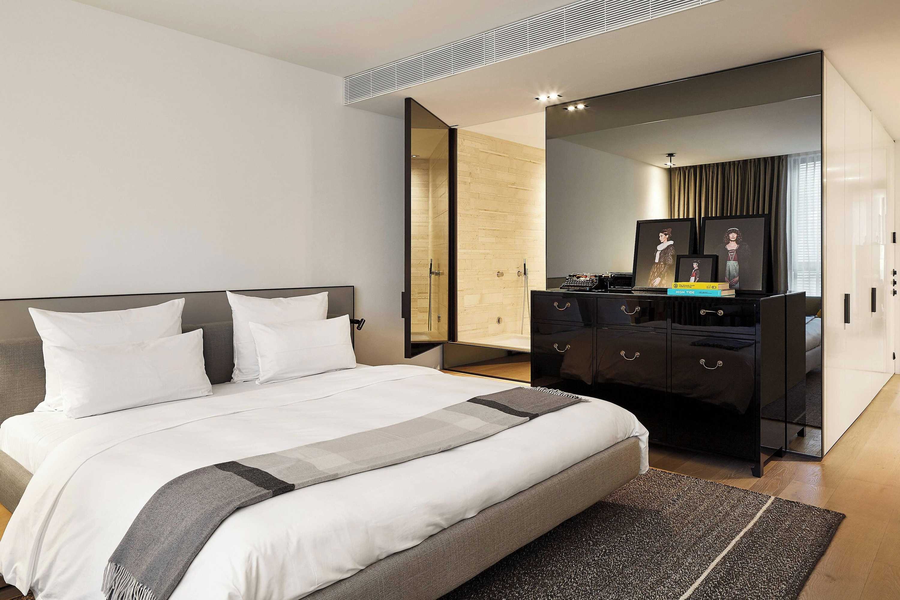 Gift card for Roomers Baden-Baden, Autograph Collection