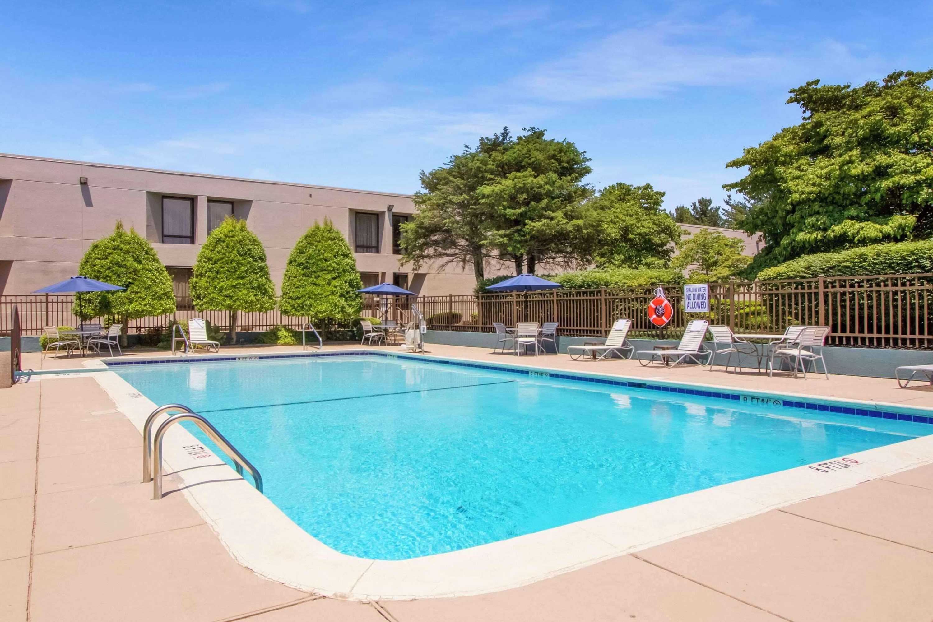 Gift card for Clarion Inn Asheville Airport Gift card for Clarion Inn Asheville Airport