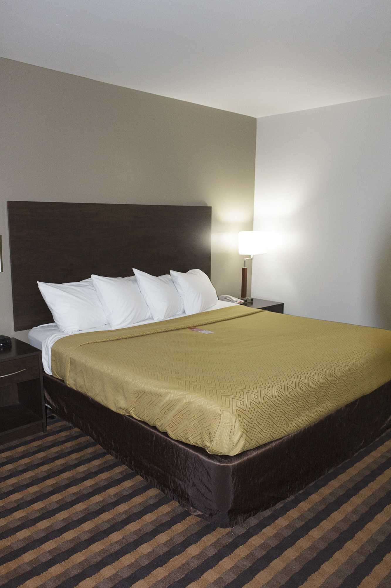 Gift card for Econo Lodge Milwaukee Airport Gift card for Econo Lodge Milwaukee Airport