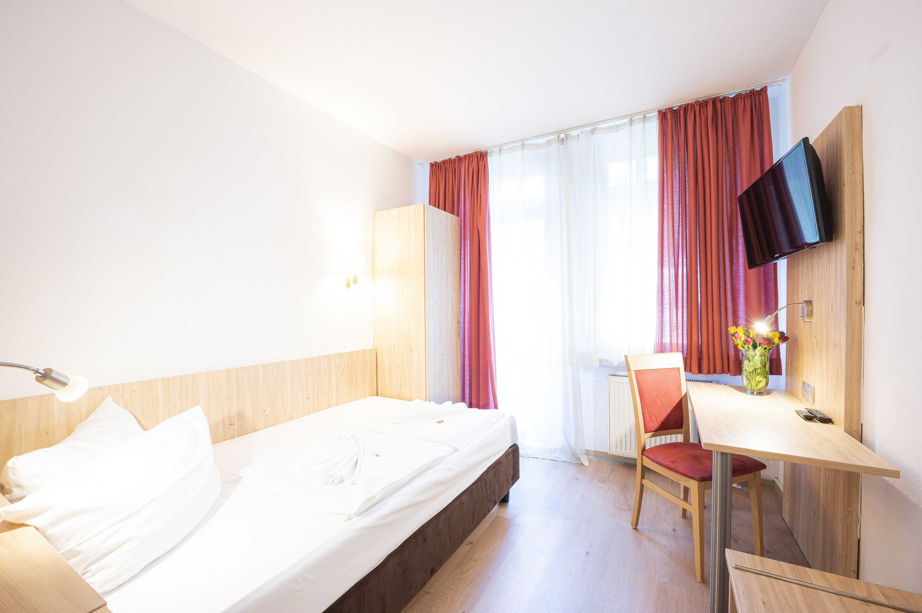 Gift card for Hotel Astoria am Urachplatz Gift card for Hotel Astoria am Urachplatz