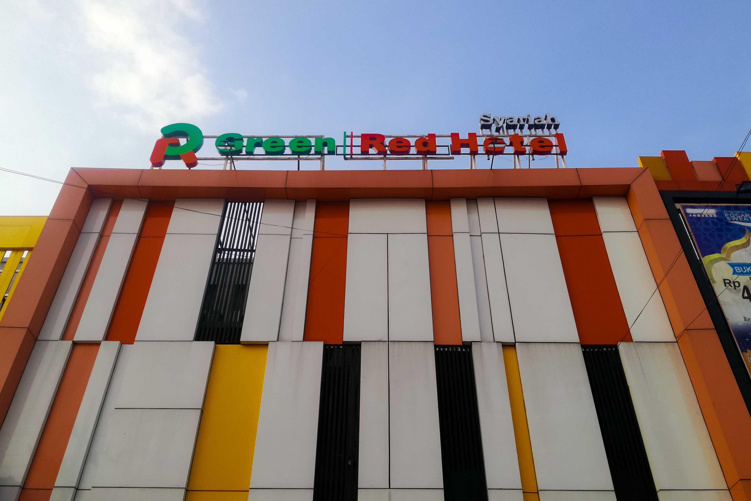Gift card for Green Red Hotel Syariah Jombang Gift card for Green Red Hotel Syariah Jombang