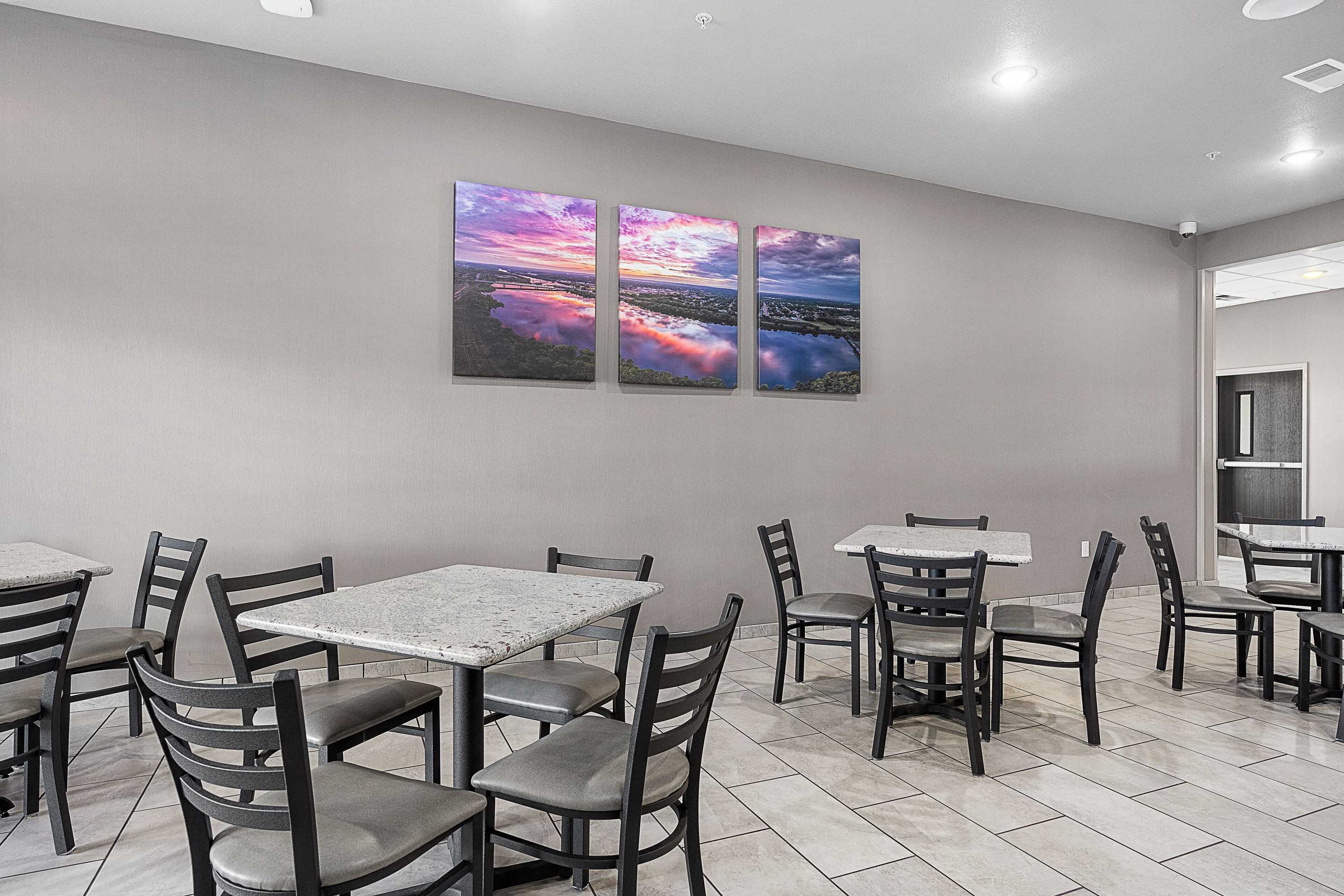 Gift card for Riverstone Suites - Chippewa Falls Gift card for Riverstone Suites - Chippewa Falls